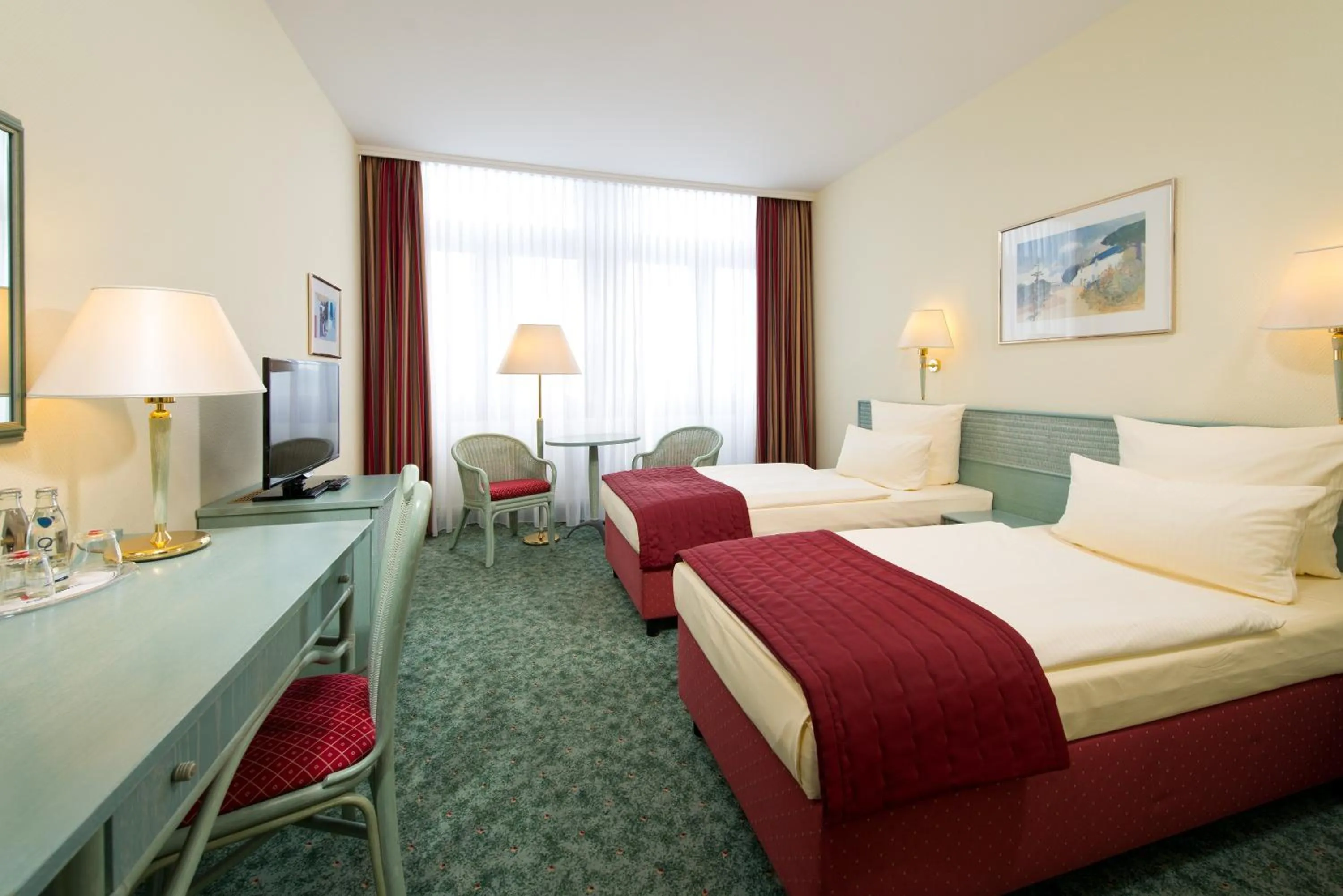 Photo of the whole room, Bed in Hotel Steglitz International