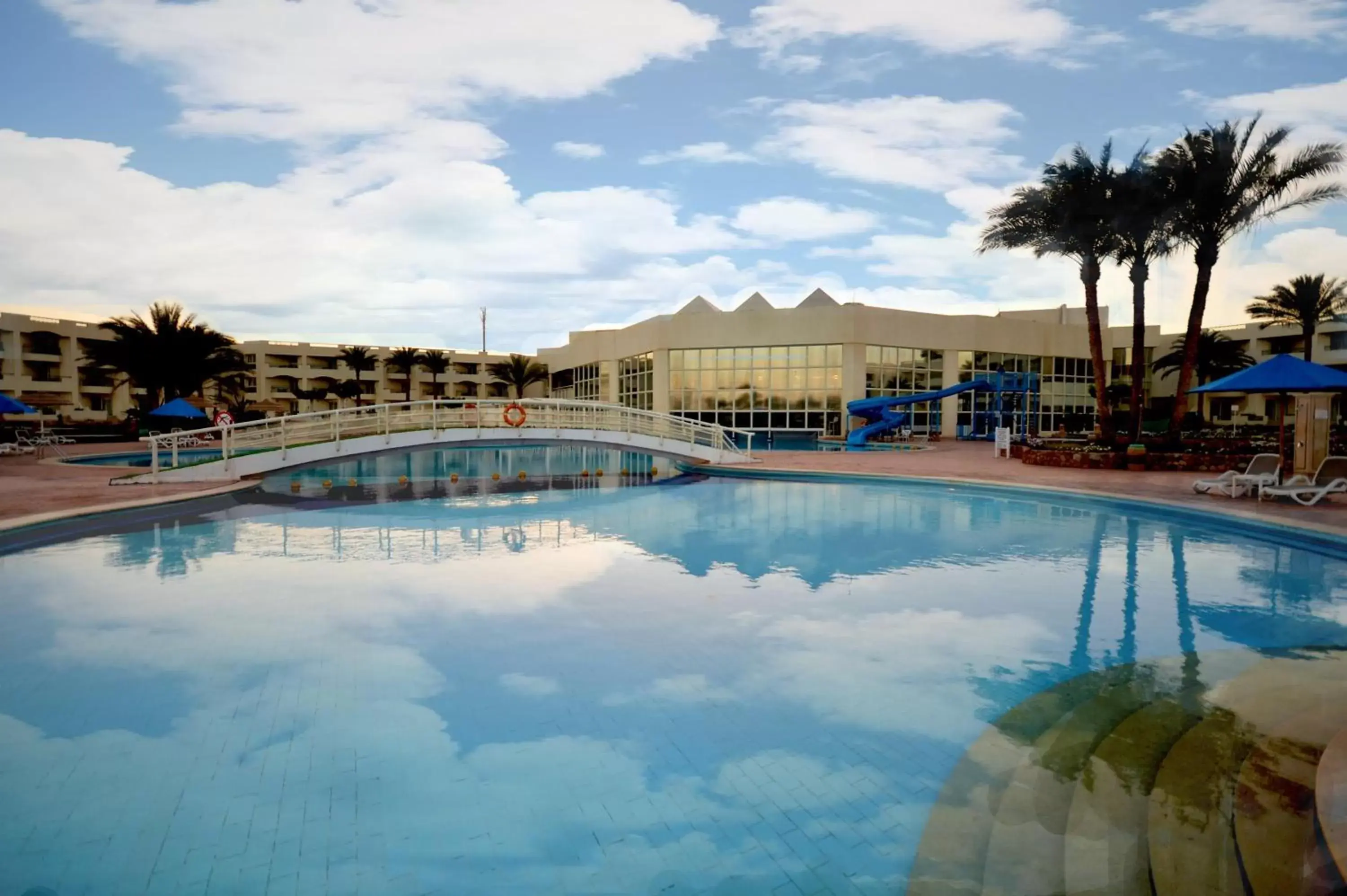 Swimming Pool in Aurora Oriental Resort Sharm El Sheikh