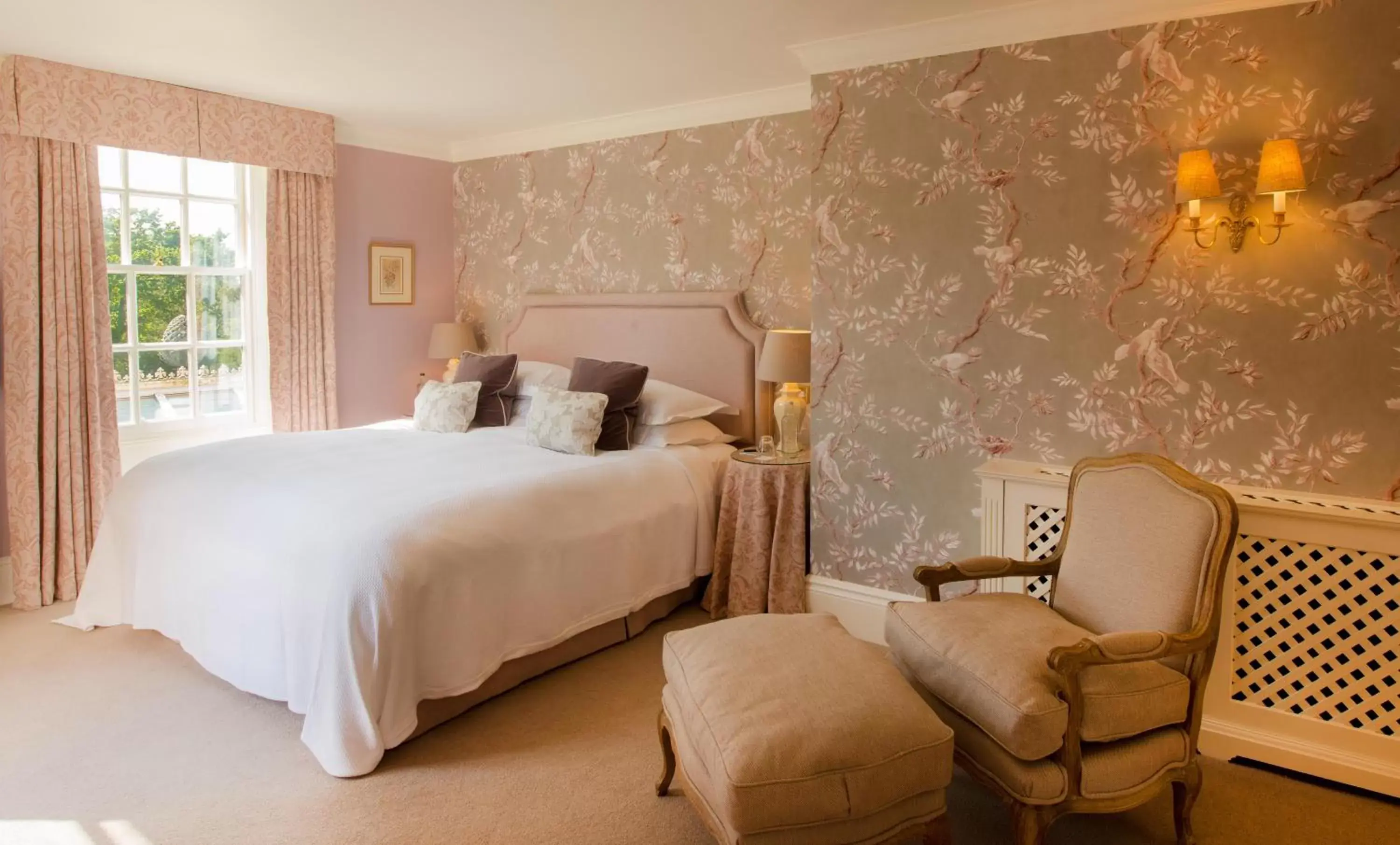 Day, Room Photo in Chewton Glen Hotel - an Iconic Luxury Hotel