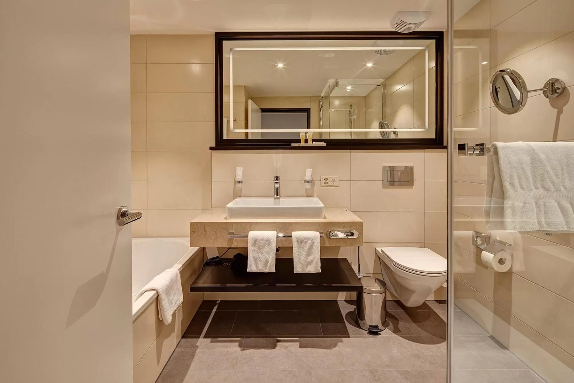 Shower in Hotel Monopol Luzern