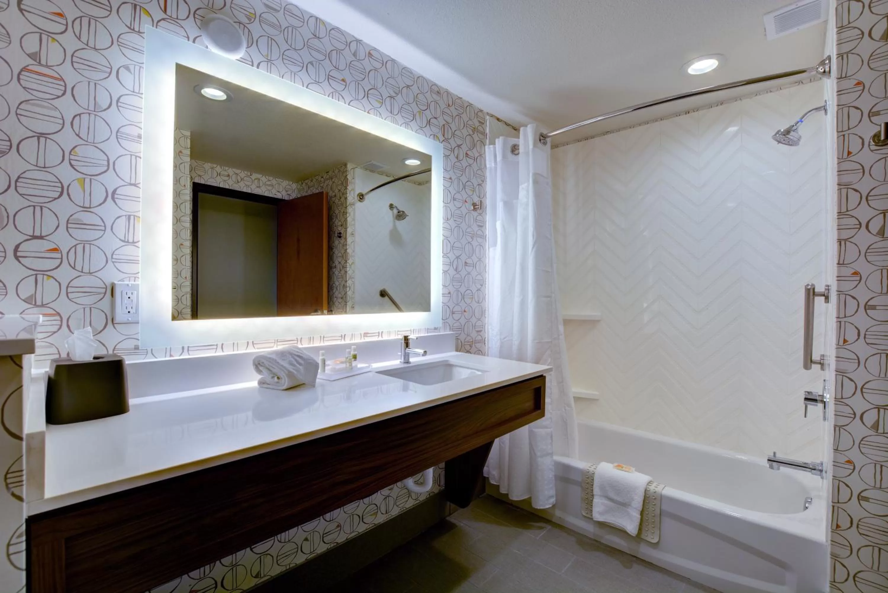 Bathroom in Holiday Inn - Salem by IHG