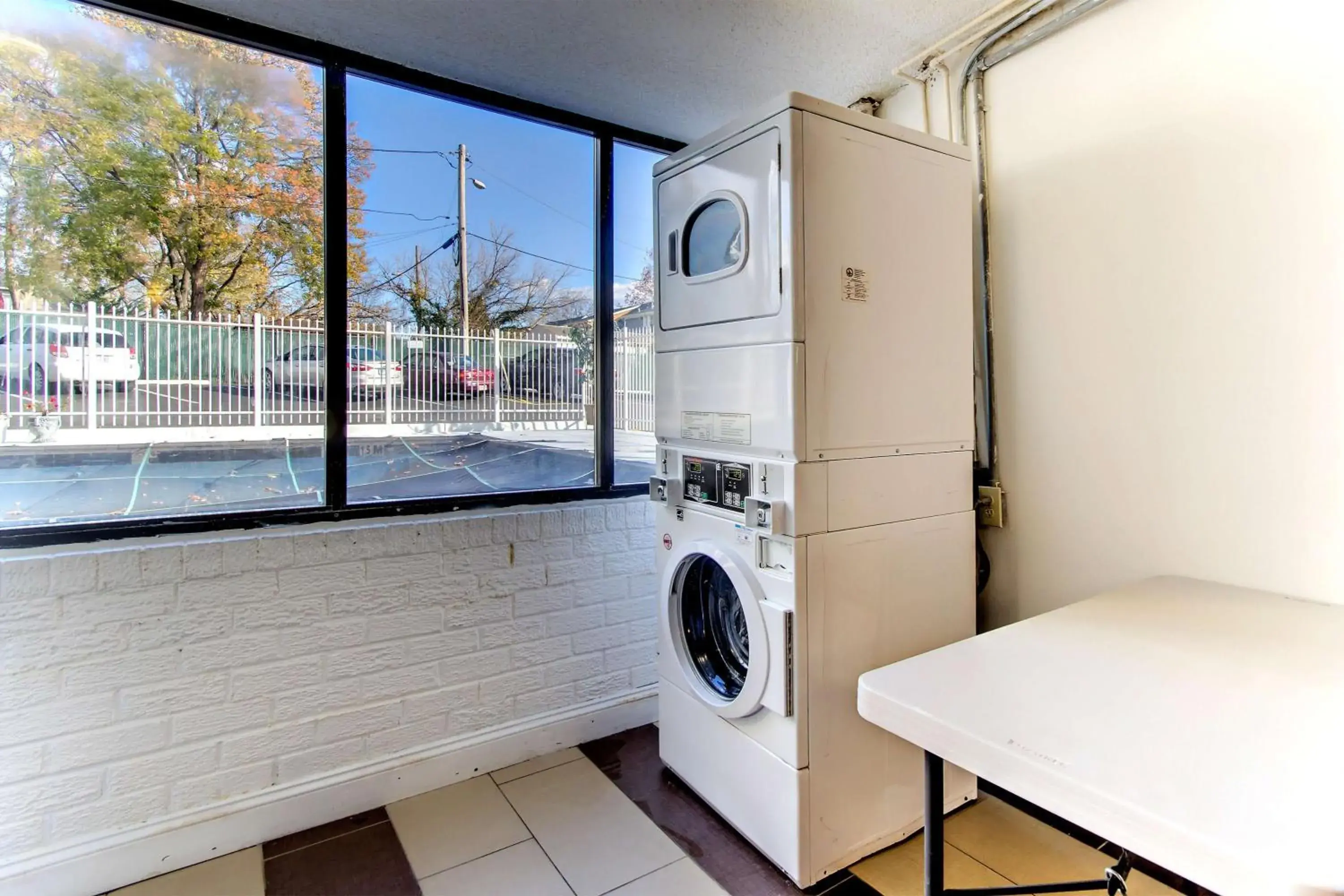 On site, Kitchen/Kitchenette in Motel 6-Washington, DC