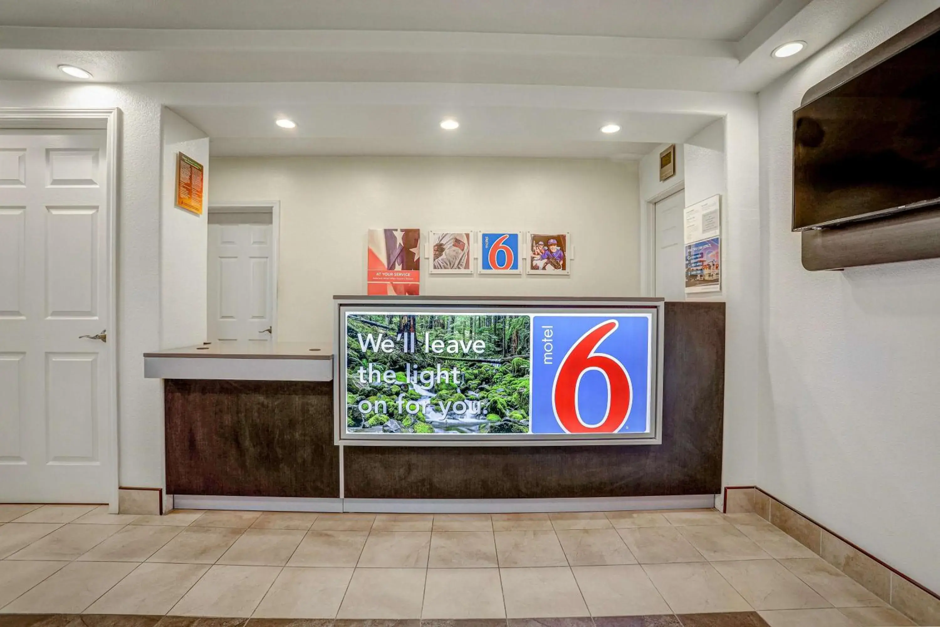 Lobby or reception in Motel 6-Marysville, CA
