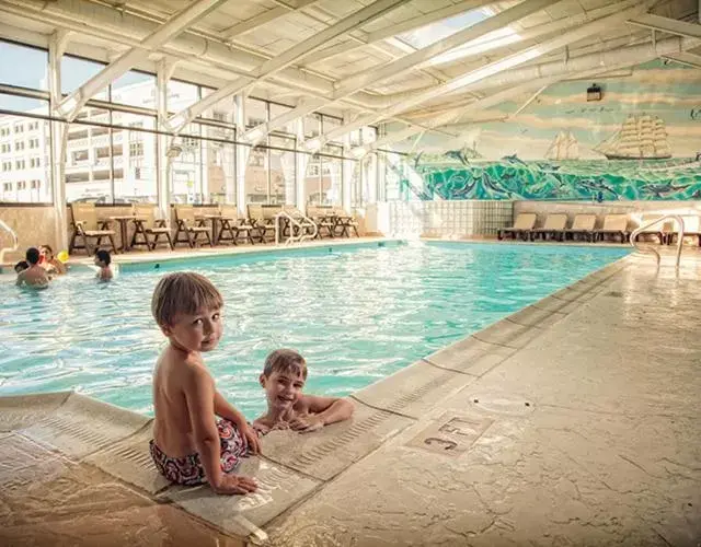 Swimming Pool in The Oceanfront Inn