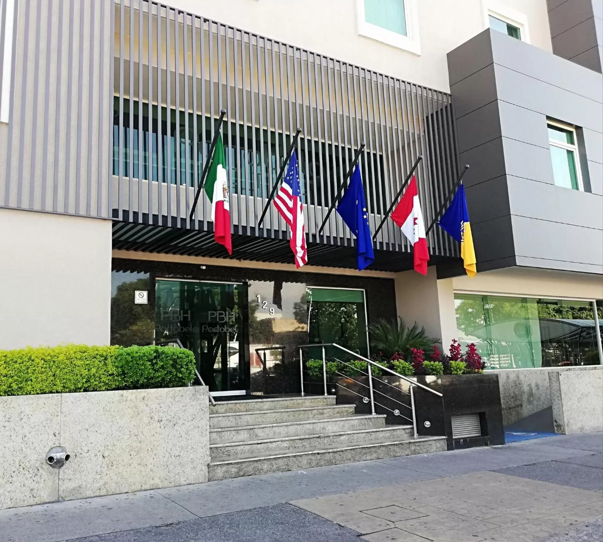 Facade/entrance, Property Building in Hotel Portobelo