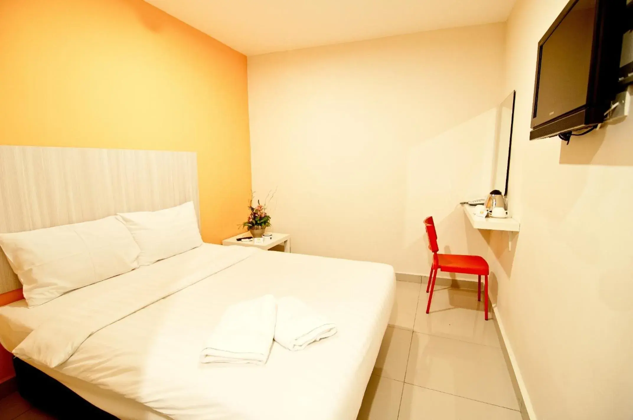 Photo of the whole room, Bed in 101 Hotel Bangi