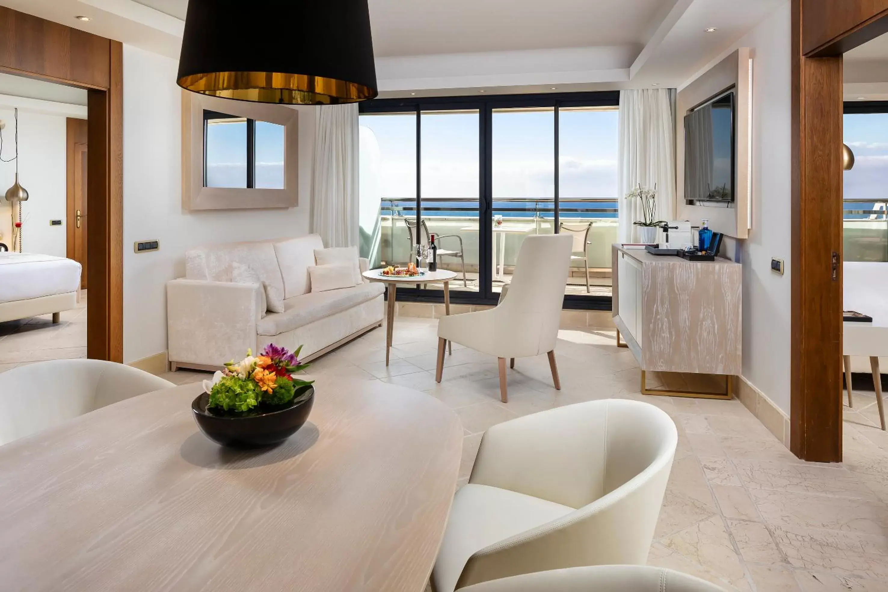 Living room, Seating Area in Hotel Don Pepe Gran Meliá