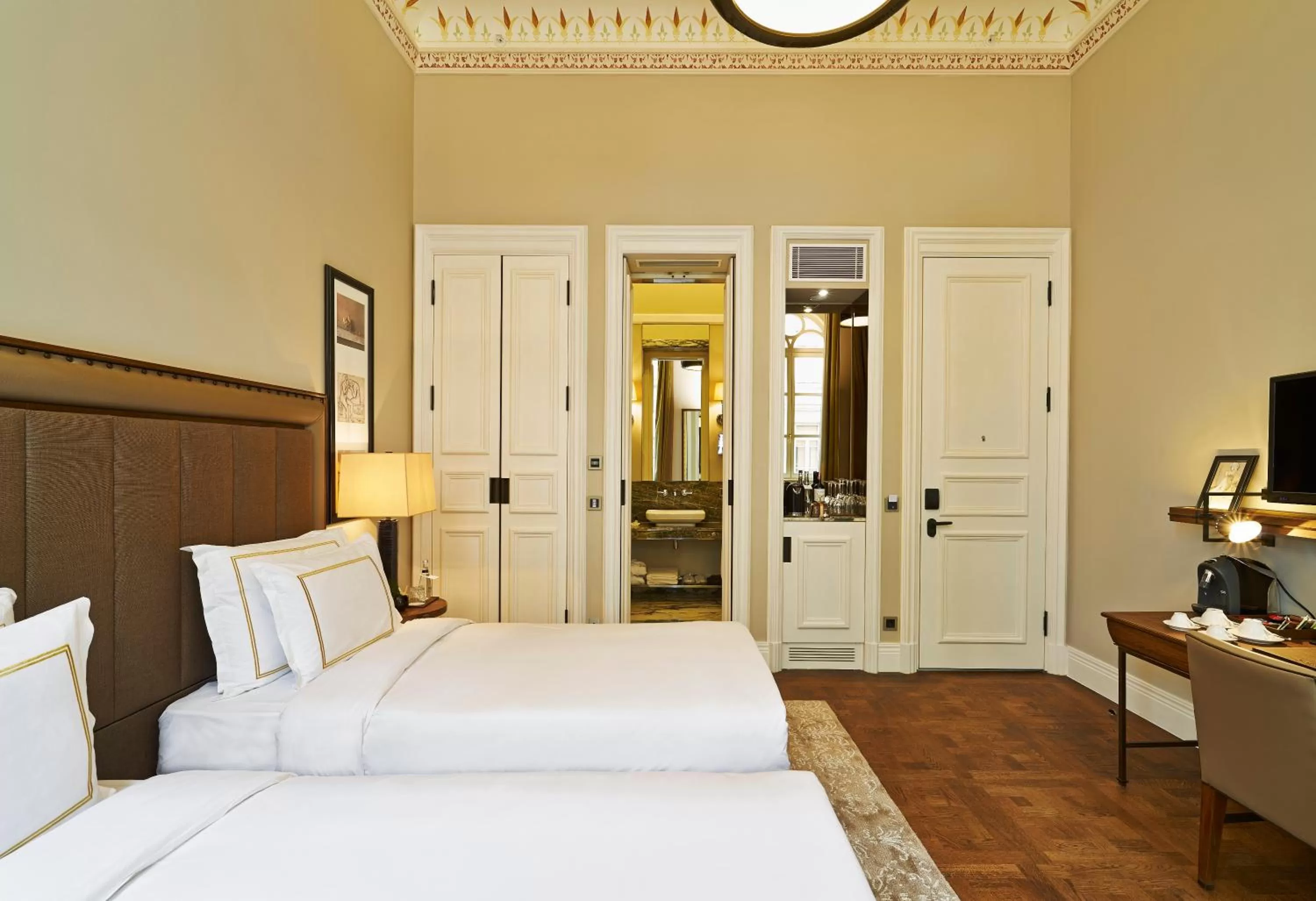 Photo of the whole room, Bed in The Bank Hotel Istanbul, a Member of Design Hotels