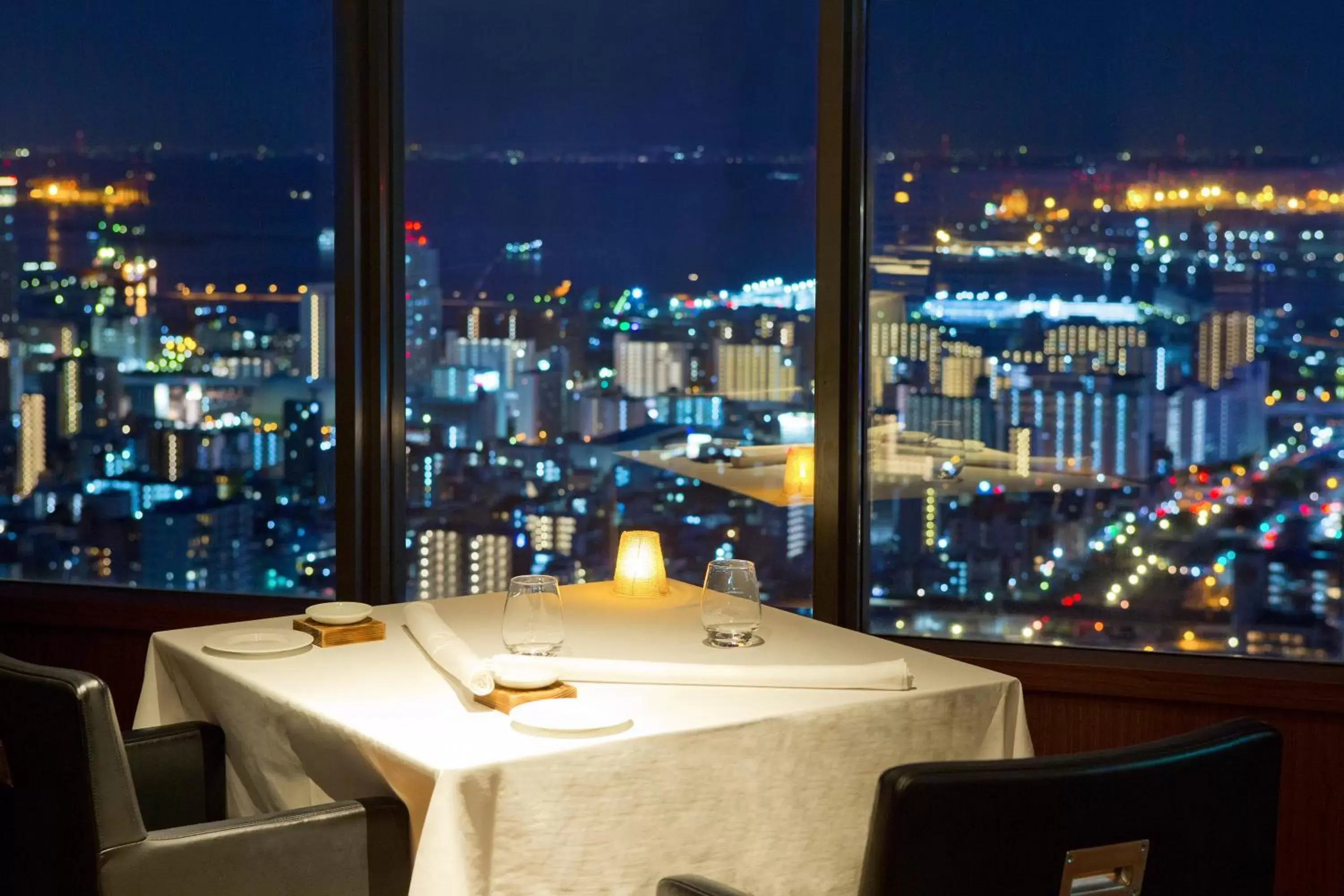 Restaurant/places to eat, City View in ANA Crowne Plaza Kobe, an IHG Hotel