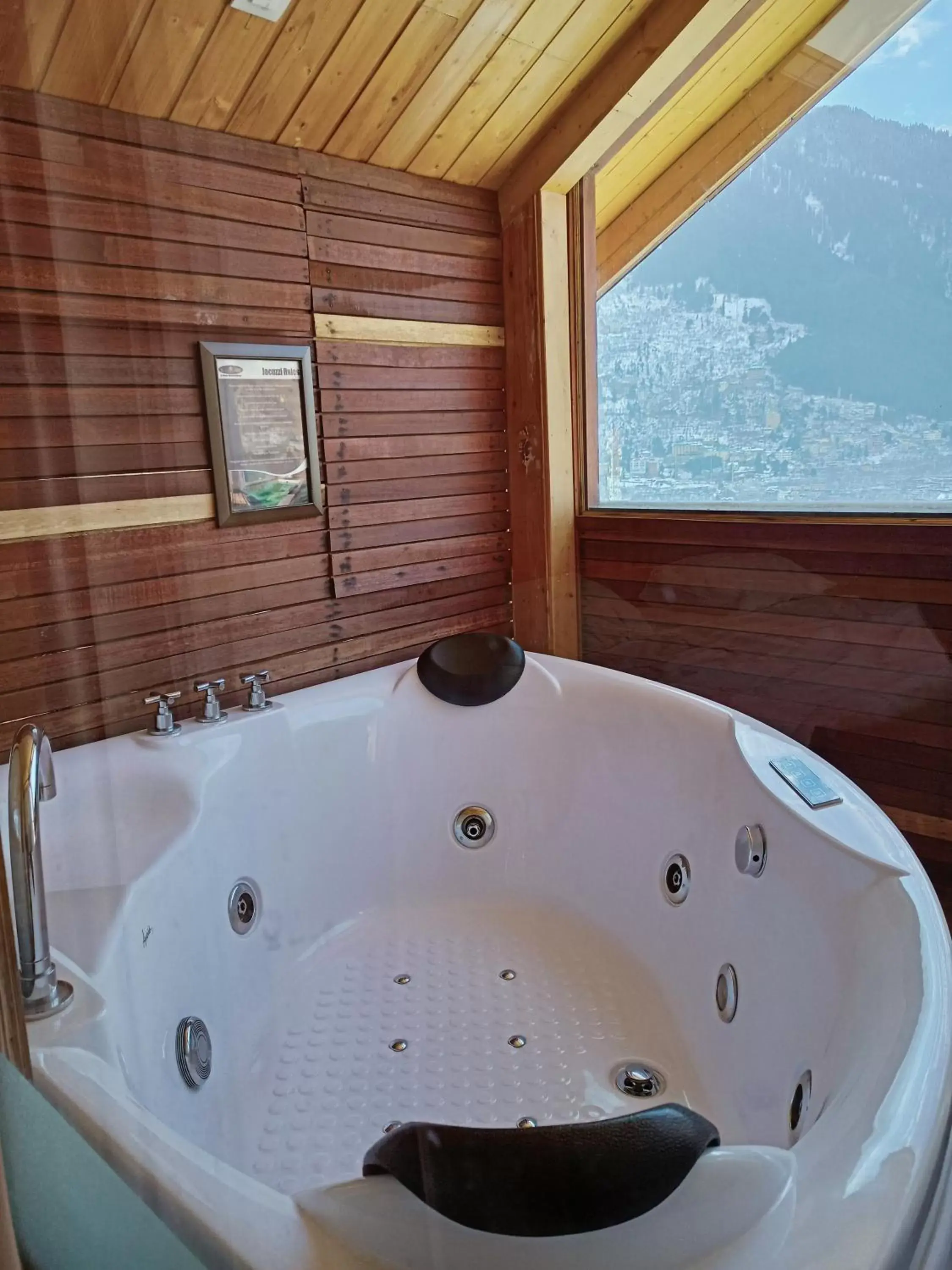 Mountain view in The Whitestone Resorts Mountain view in The Whitestone Resorts