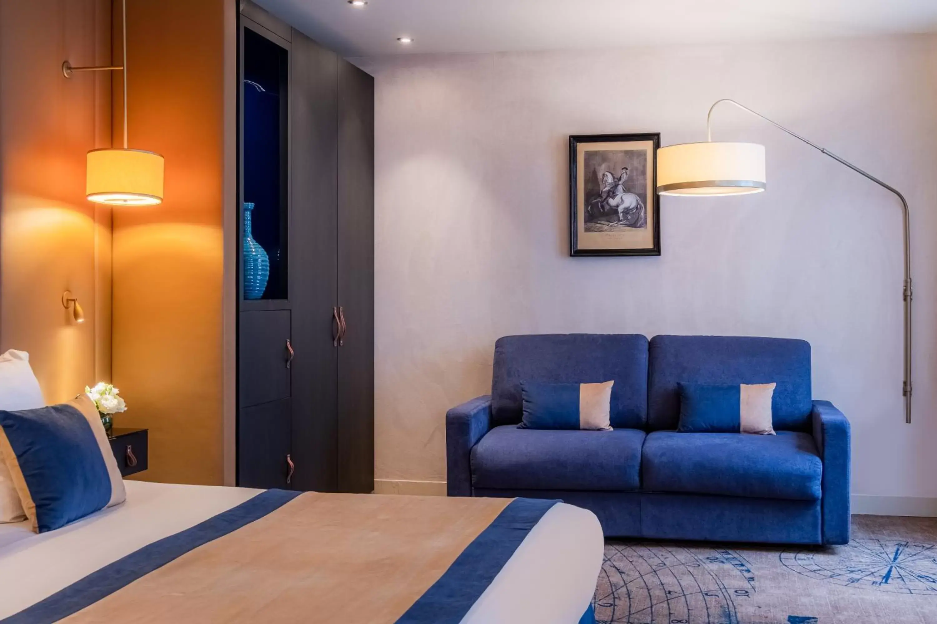 Bedroom, Seating Area in Hôtel La Bourdonnais by Inwood Hotels