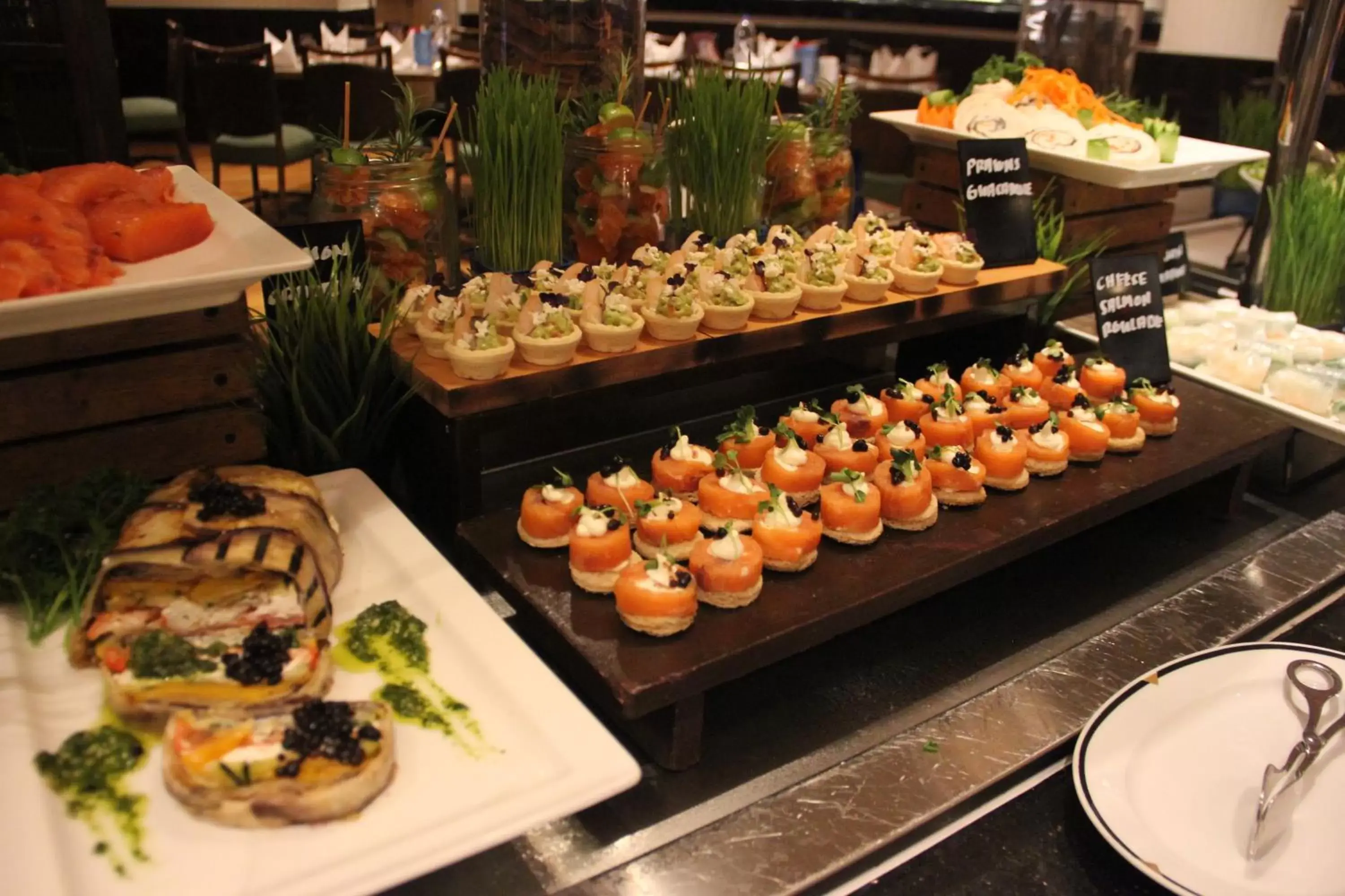 Restaurant/places to eat, Food in Crowne Plaza Dubai Deira, an IHG Hotel
