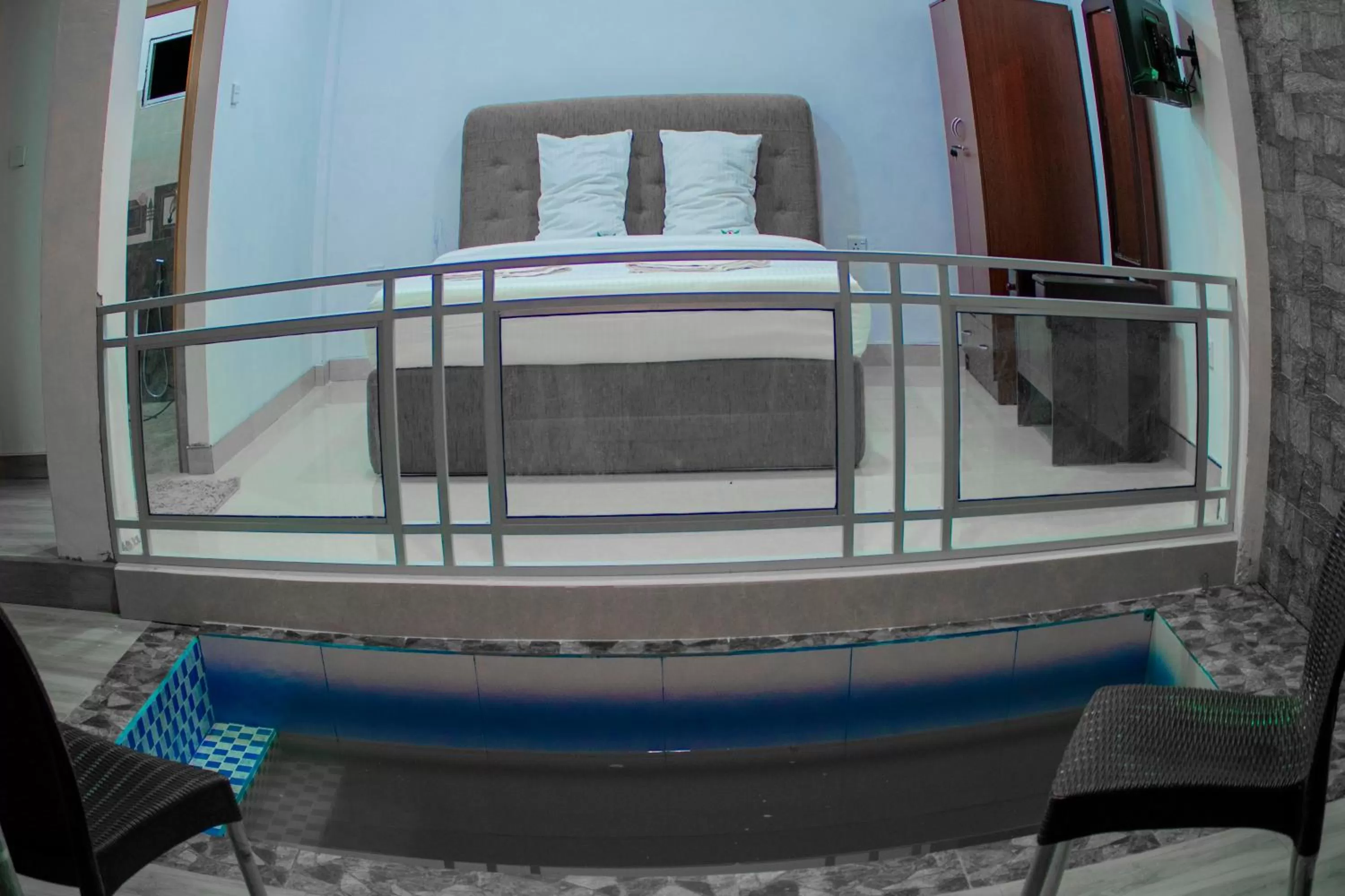 Swimming pool in Ornateview Hotel