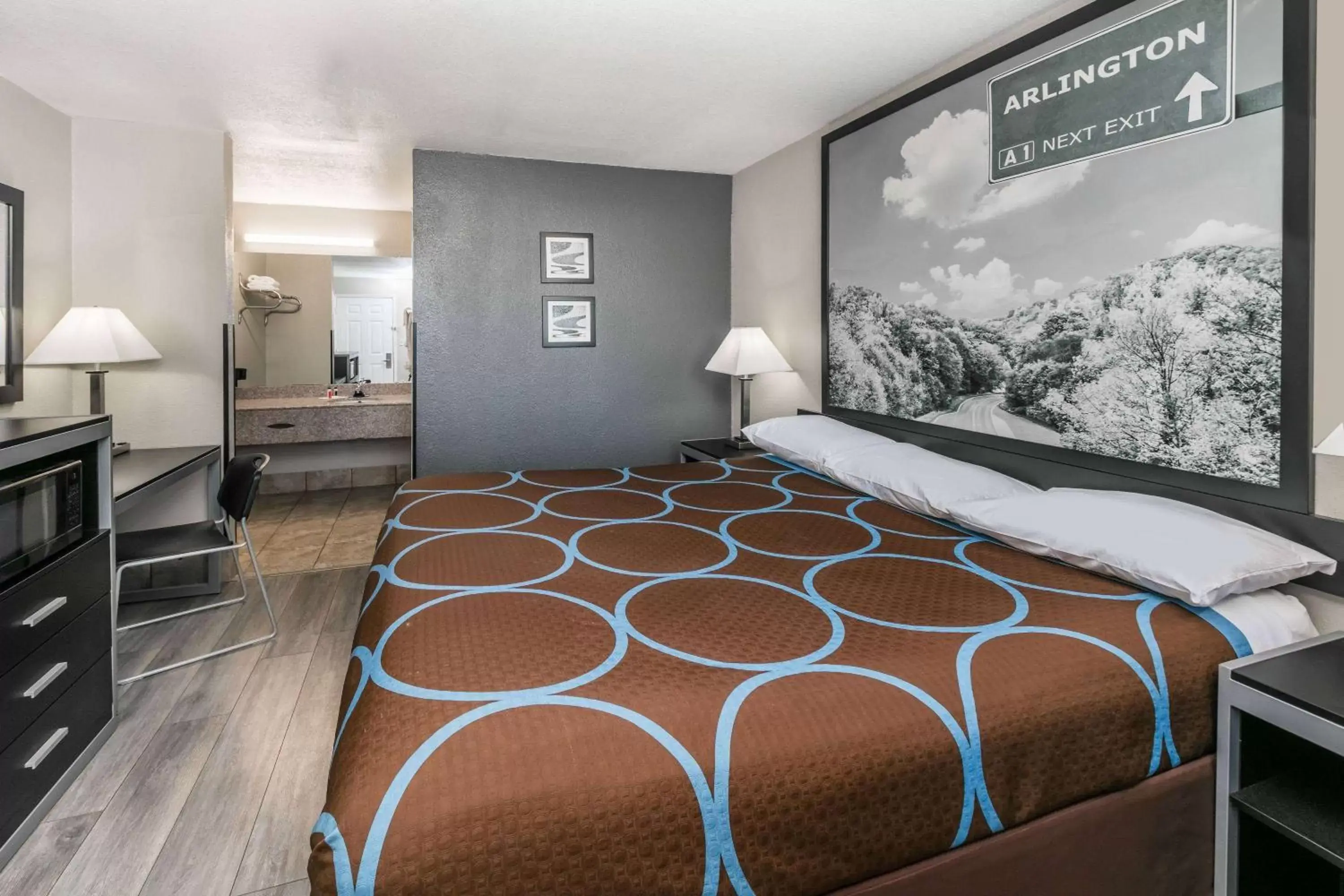 Photo of the whole room, Bed in Super 8 by Wyndham Arlington Near AT&T Stadium