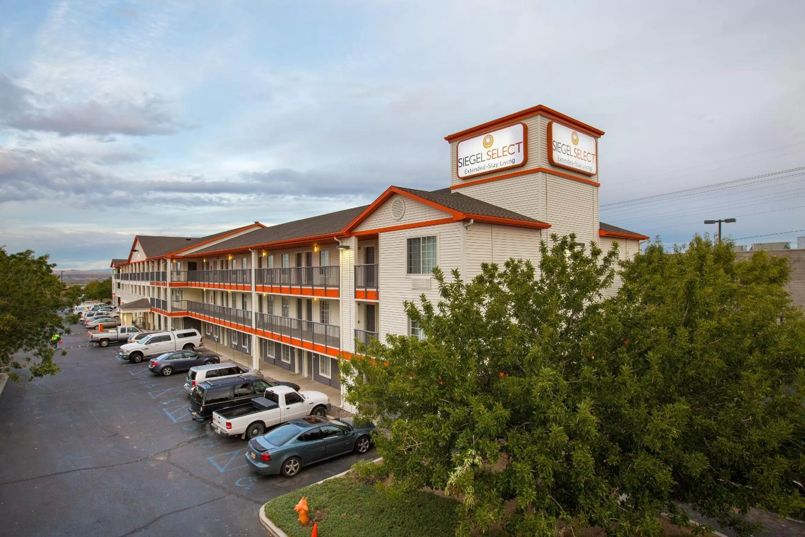 Property Building in Siegel Select Albuquerque 2