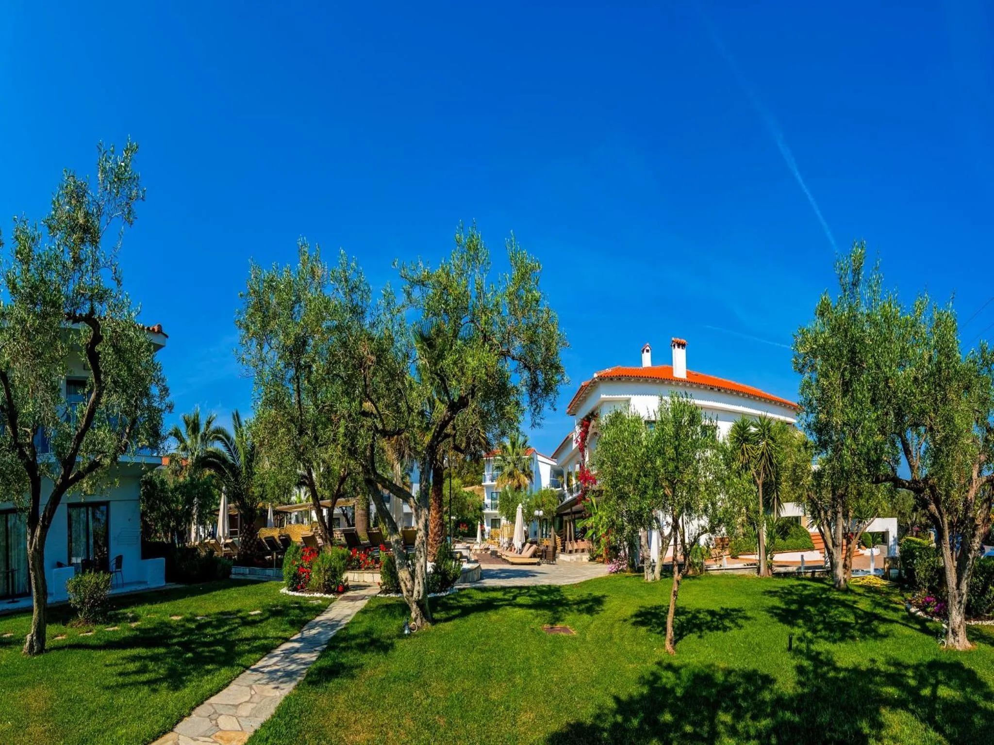 Property building in Flegra Palace