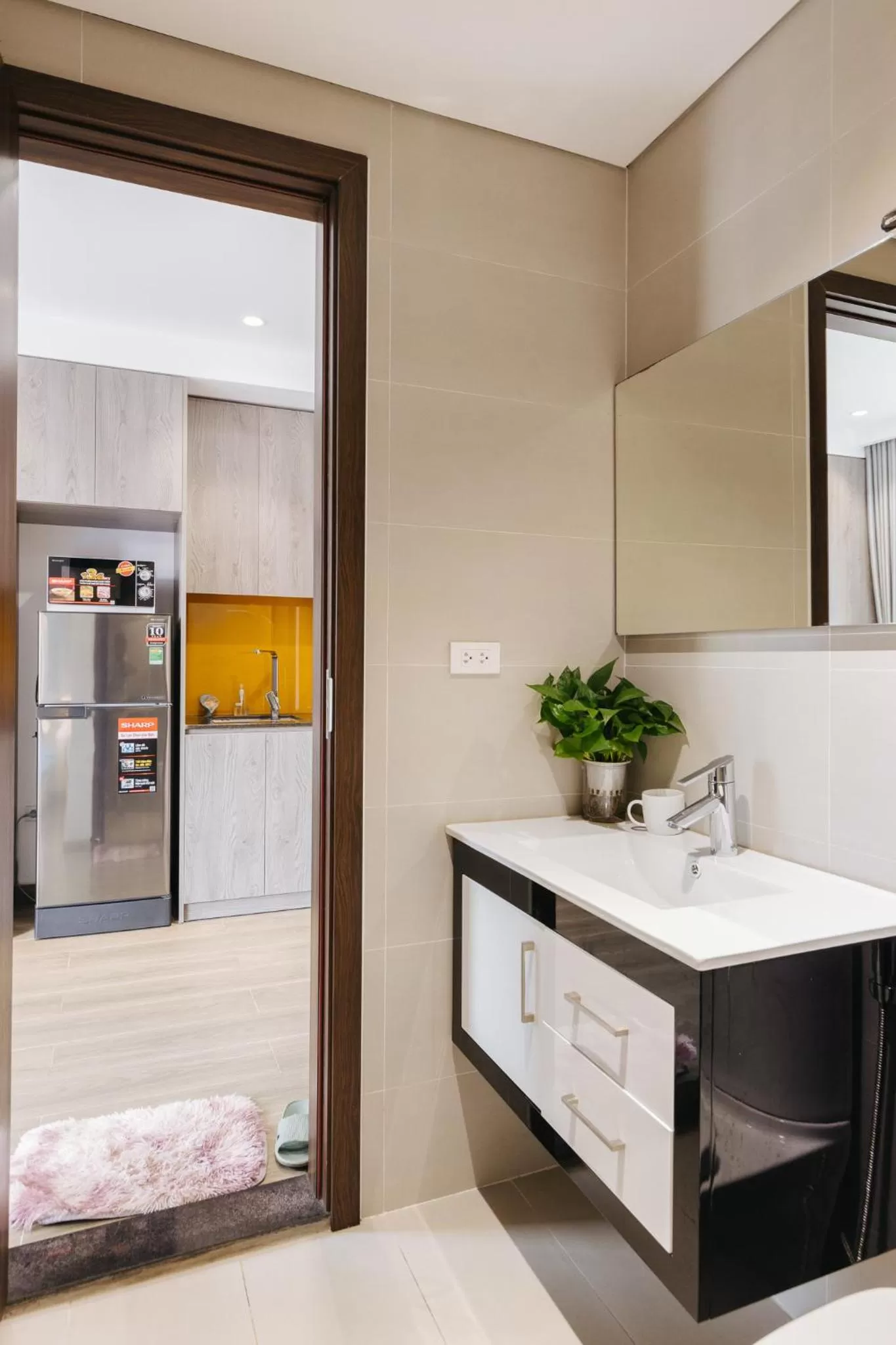 Shower in LUCK APART 8 - Hanoi Westlake Balcony Studio