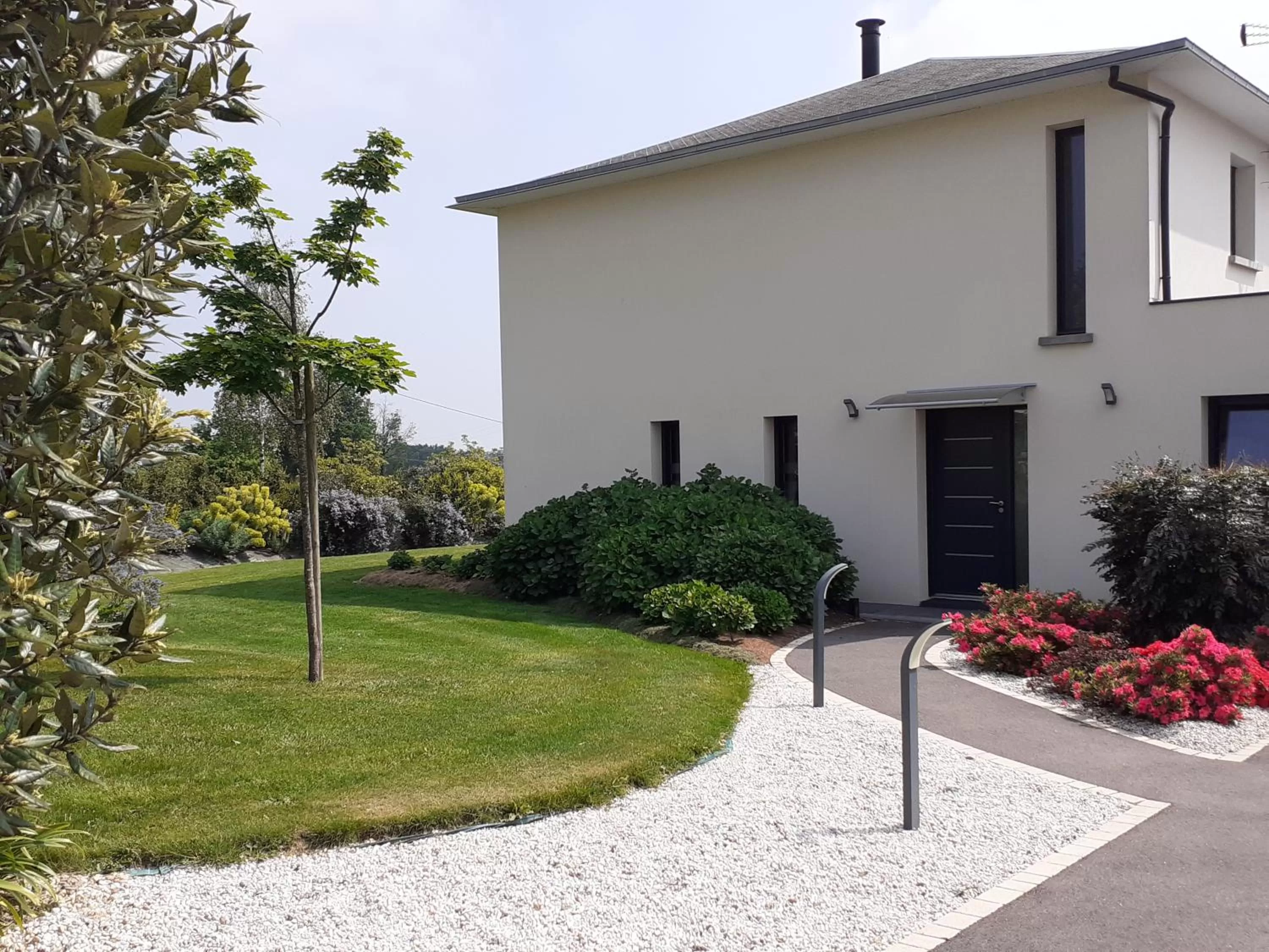 Property Building in Chambre d'hôtes Les Bruyères