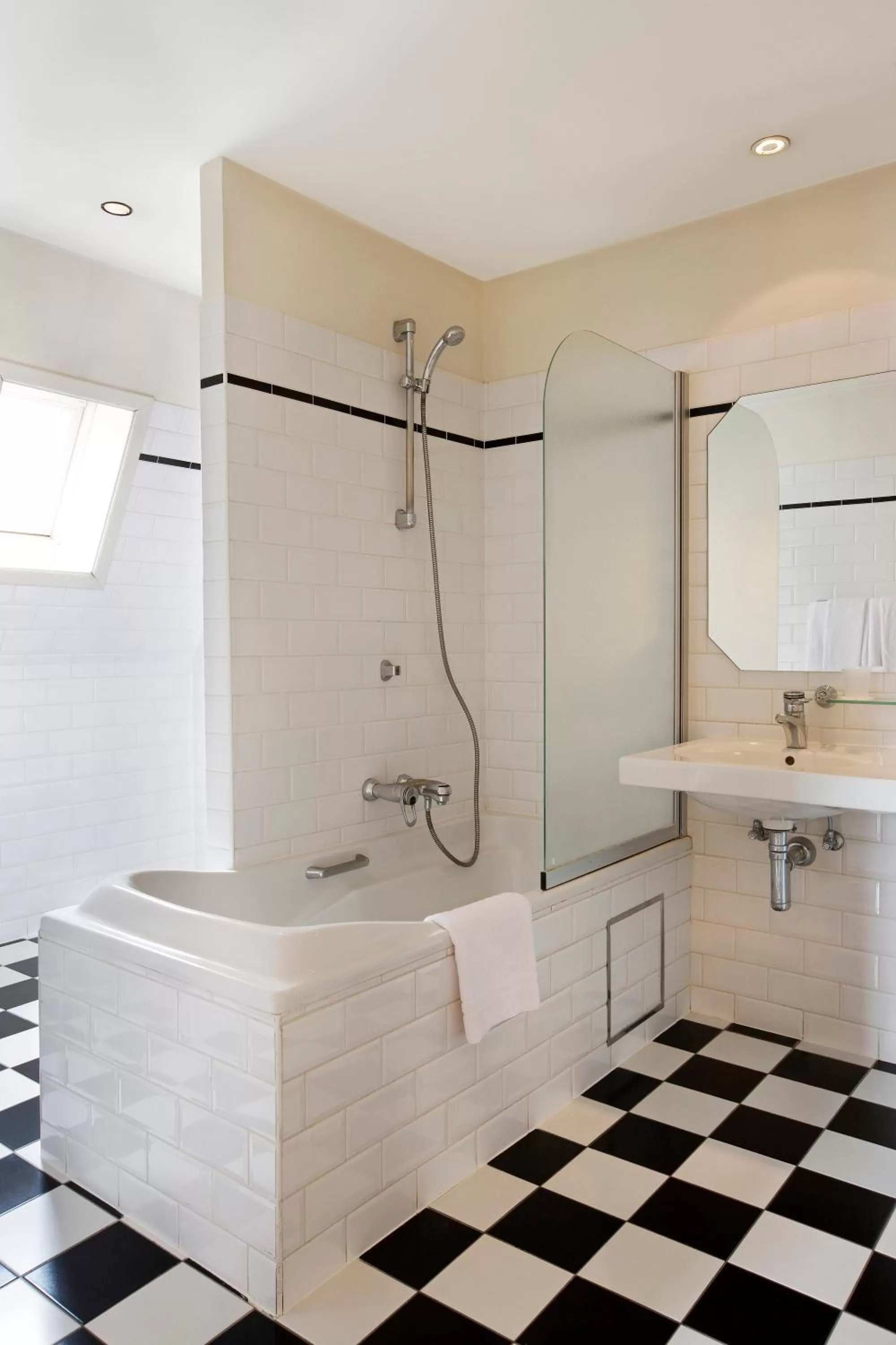 Bathroom in Martin's Relais