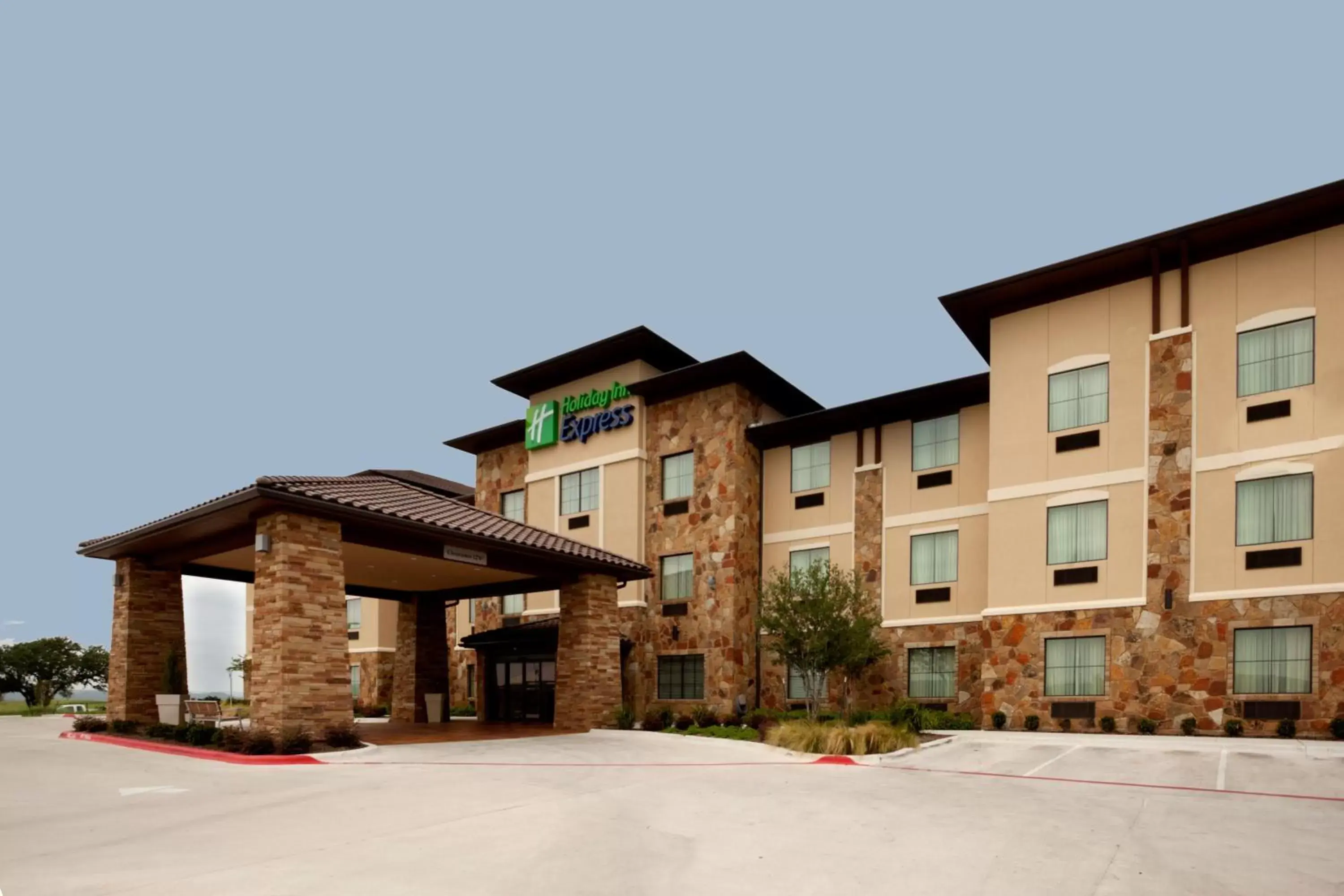 Property Building in Holiday Inn Express Marble Falls, an IHG Hotel