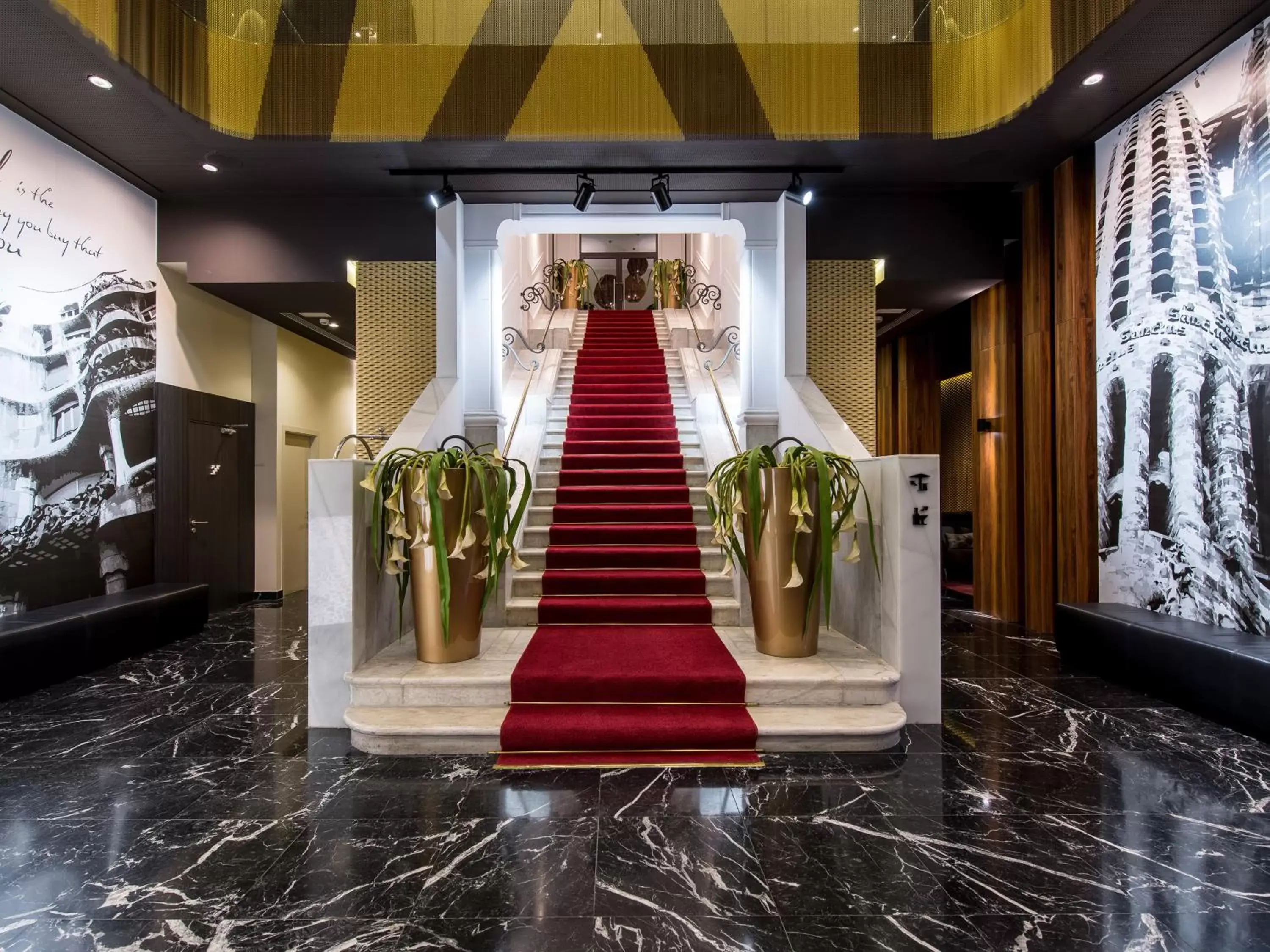 Lobby or reception in Vincci Gala