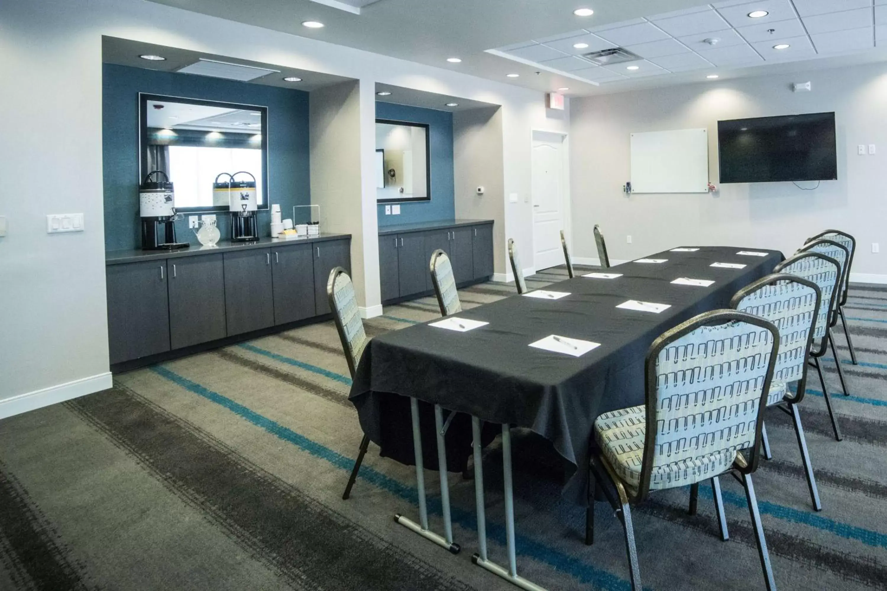 Meeting/conference room in Hampton Inn & Suites Tempe/Phoenix Airport, Az