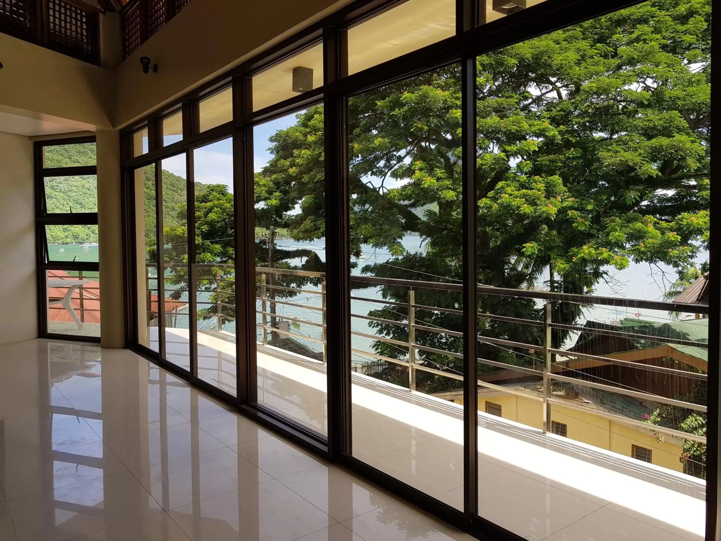 Balcony/Terrace in Inngo Tourist Inn