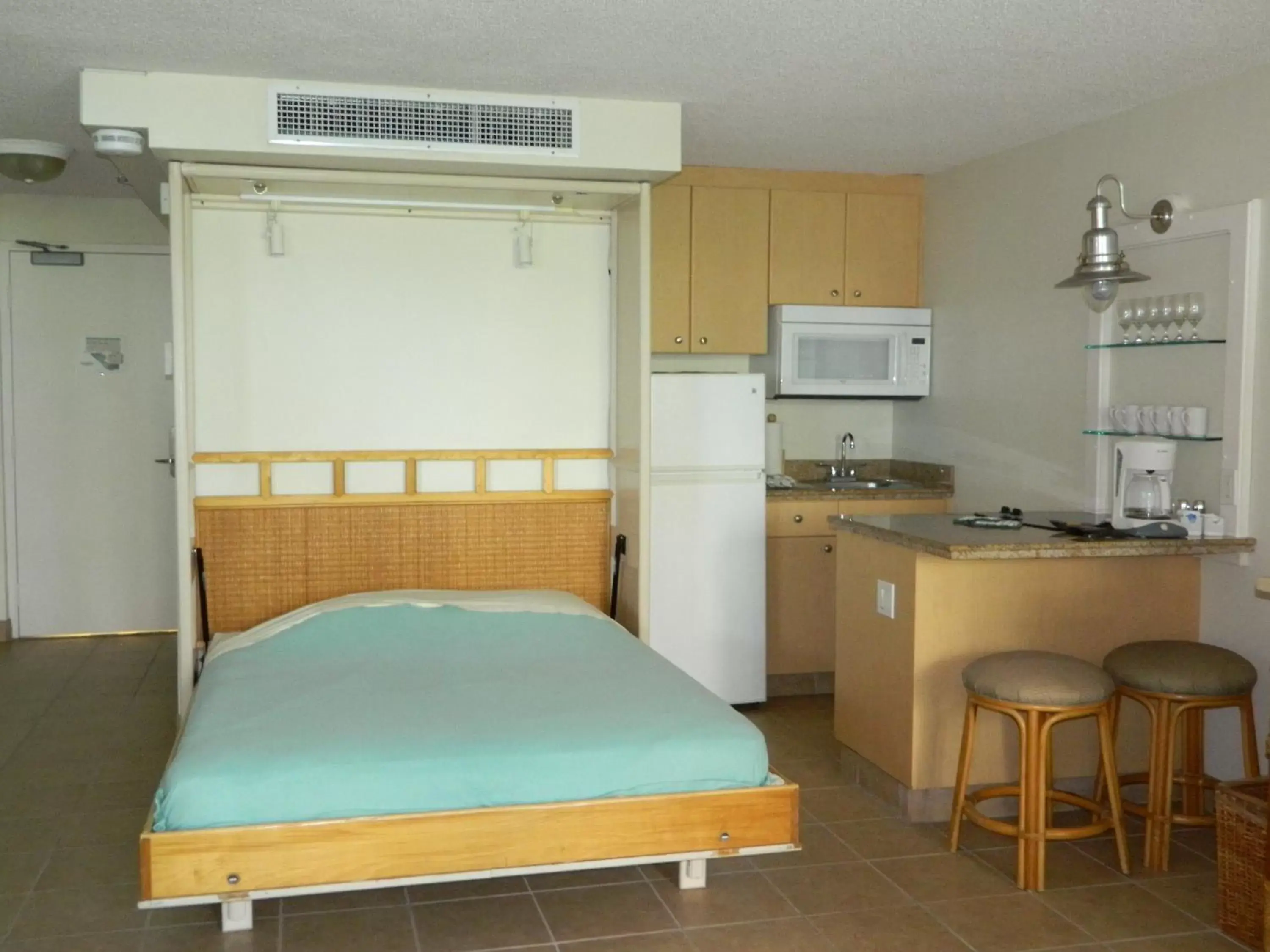 Photo of the whole room, Kitchen/Kitchenette in Kahana Beach Vacation Club