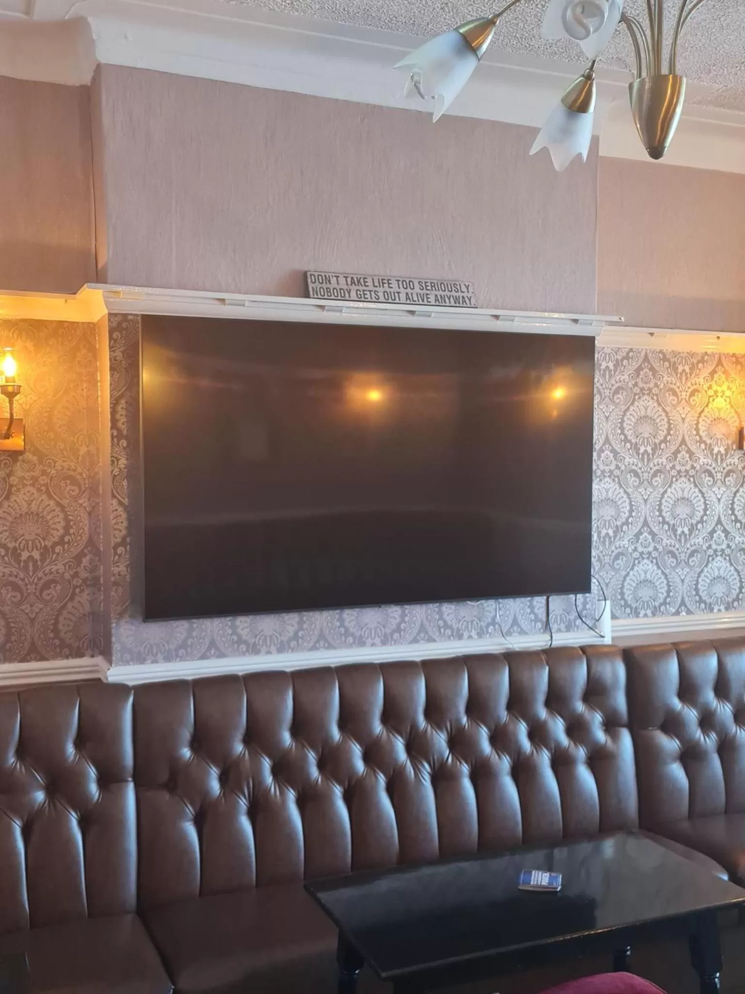 Lounge or bar in Queens Plaza Hotel