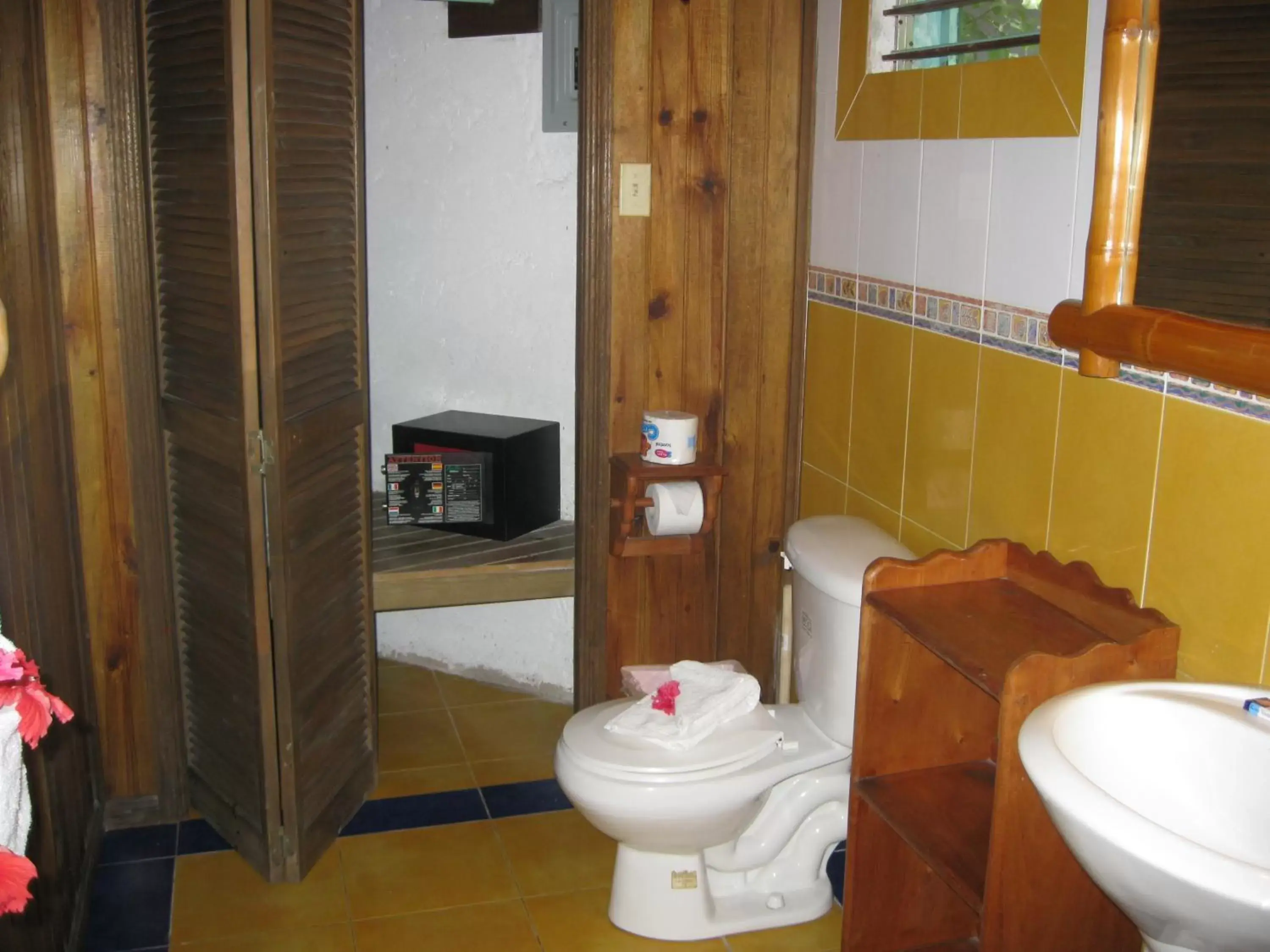 Bathroom in Xtabi Resort