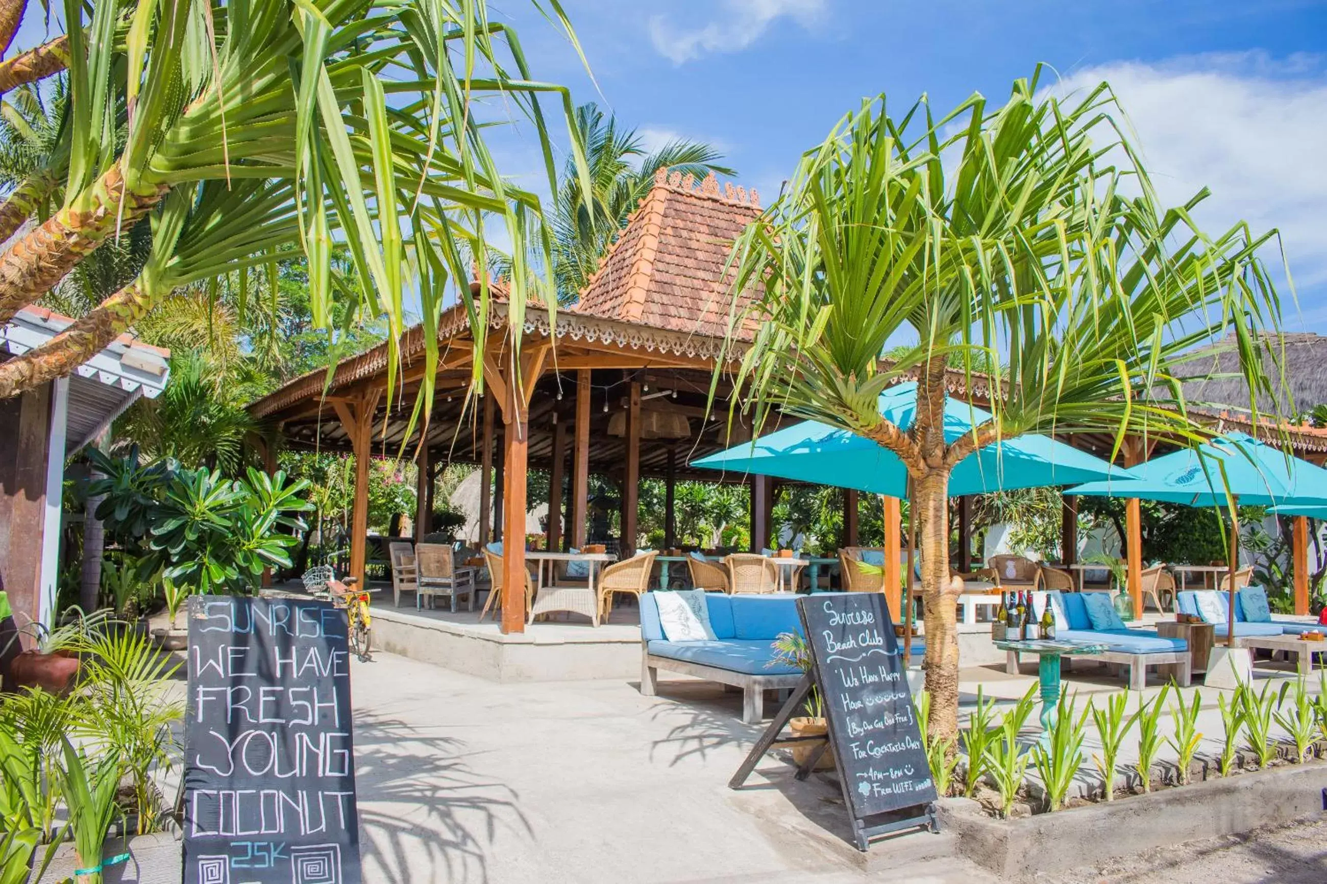 Restaurant/places to eat in Sunrise Resort Restaurant/places to eat in Sunrise Resort