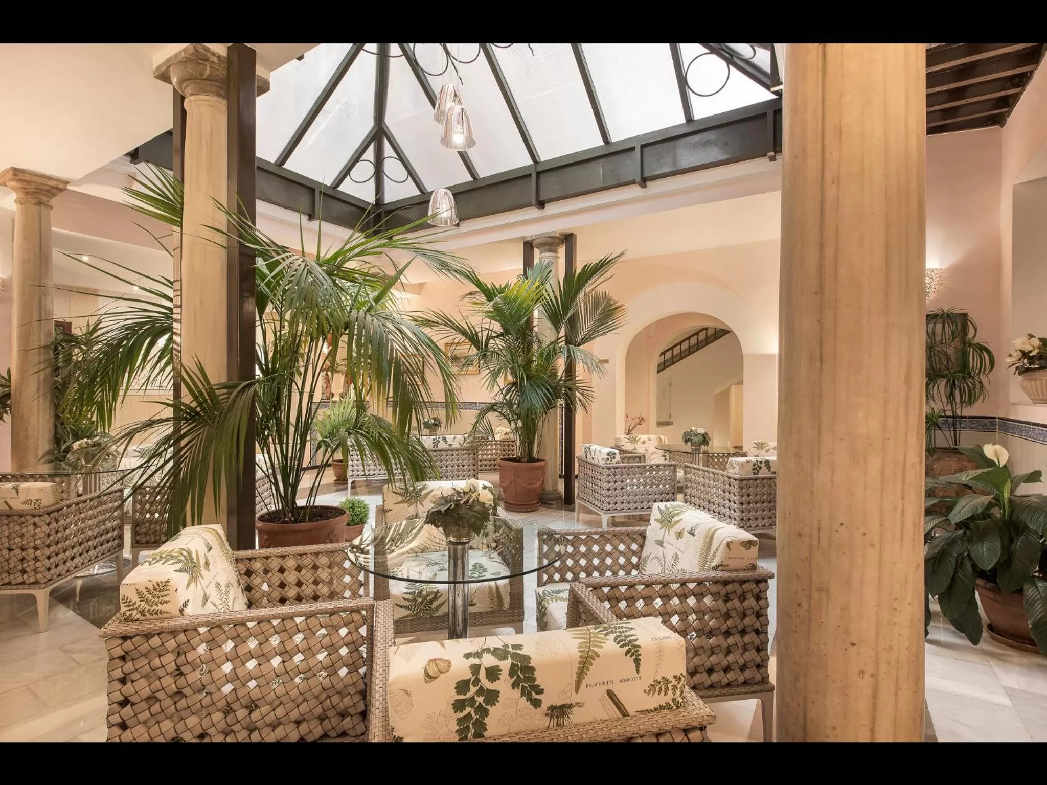 Communal lounge/ TV room in Anacapri