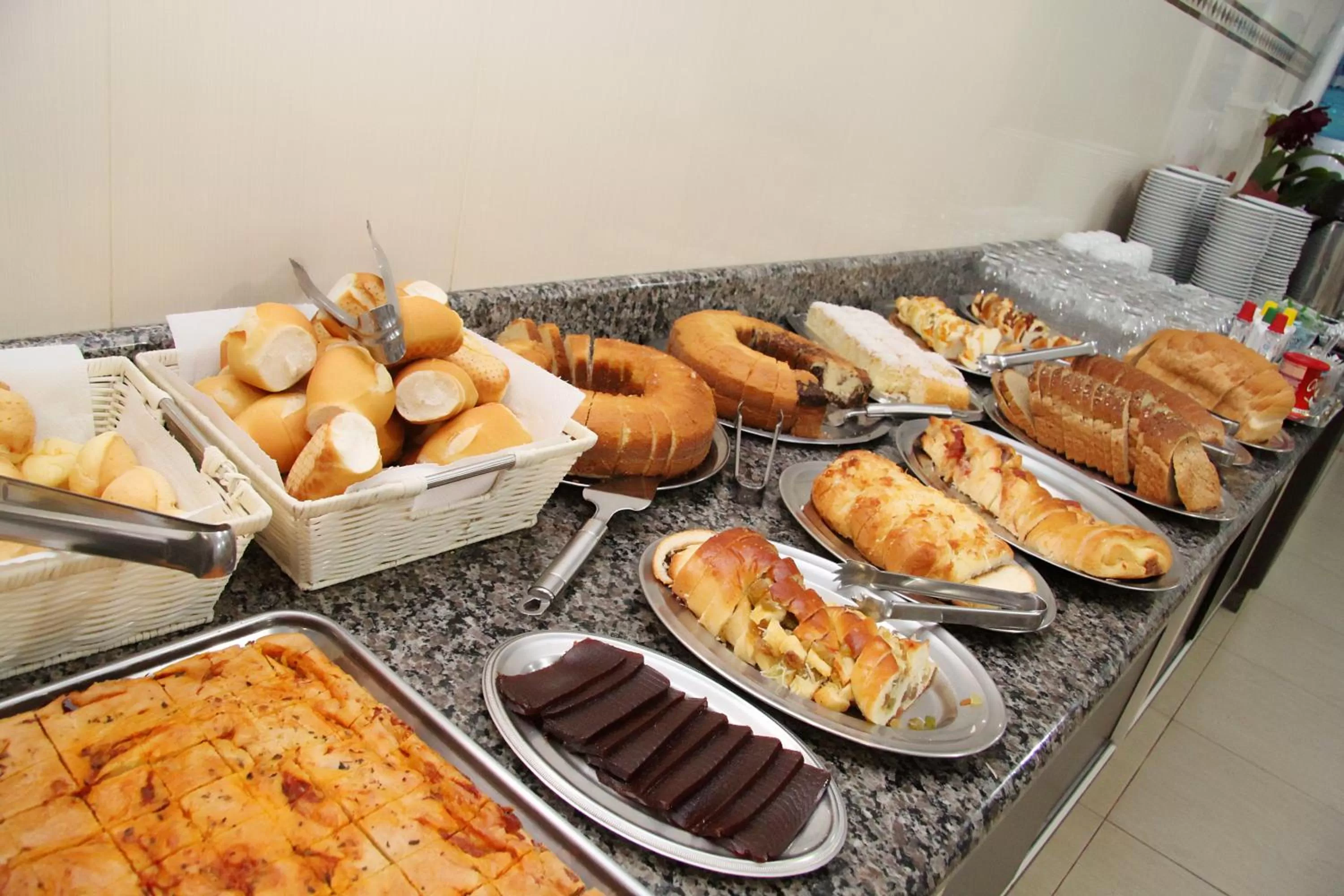 Breakfast in Palace Hotel Guaíra