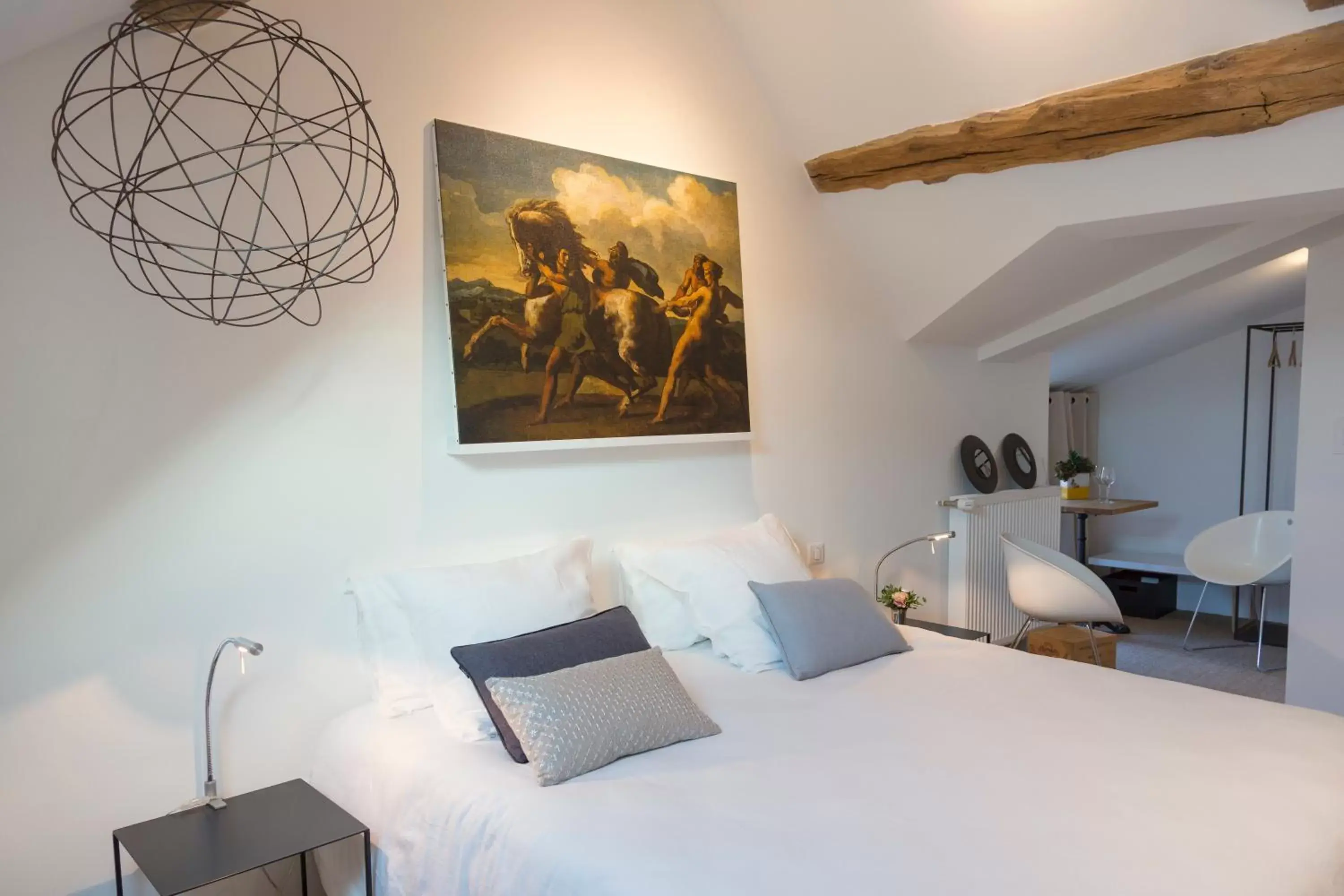 Photo of the whole room, Bed in Clos Saint Jacques - Maison d'Hôtes