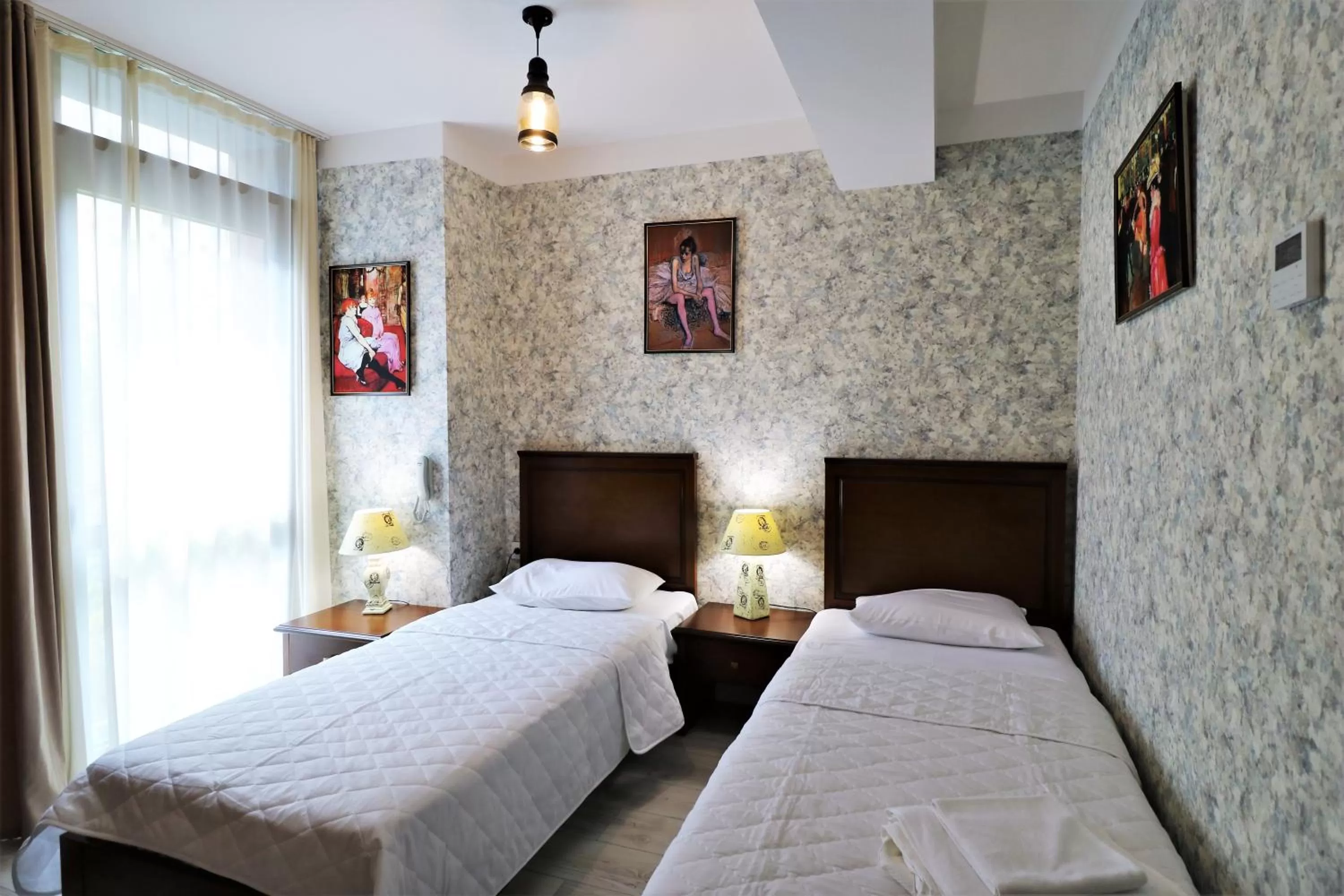 Bed in Hotel Liberty Theatre