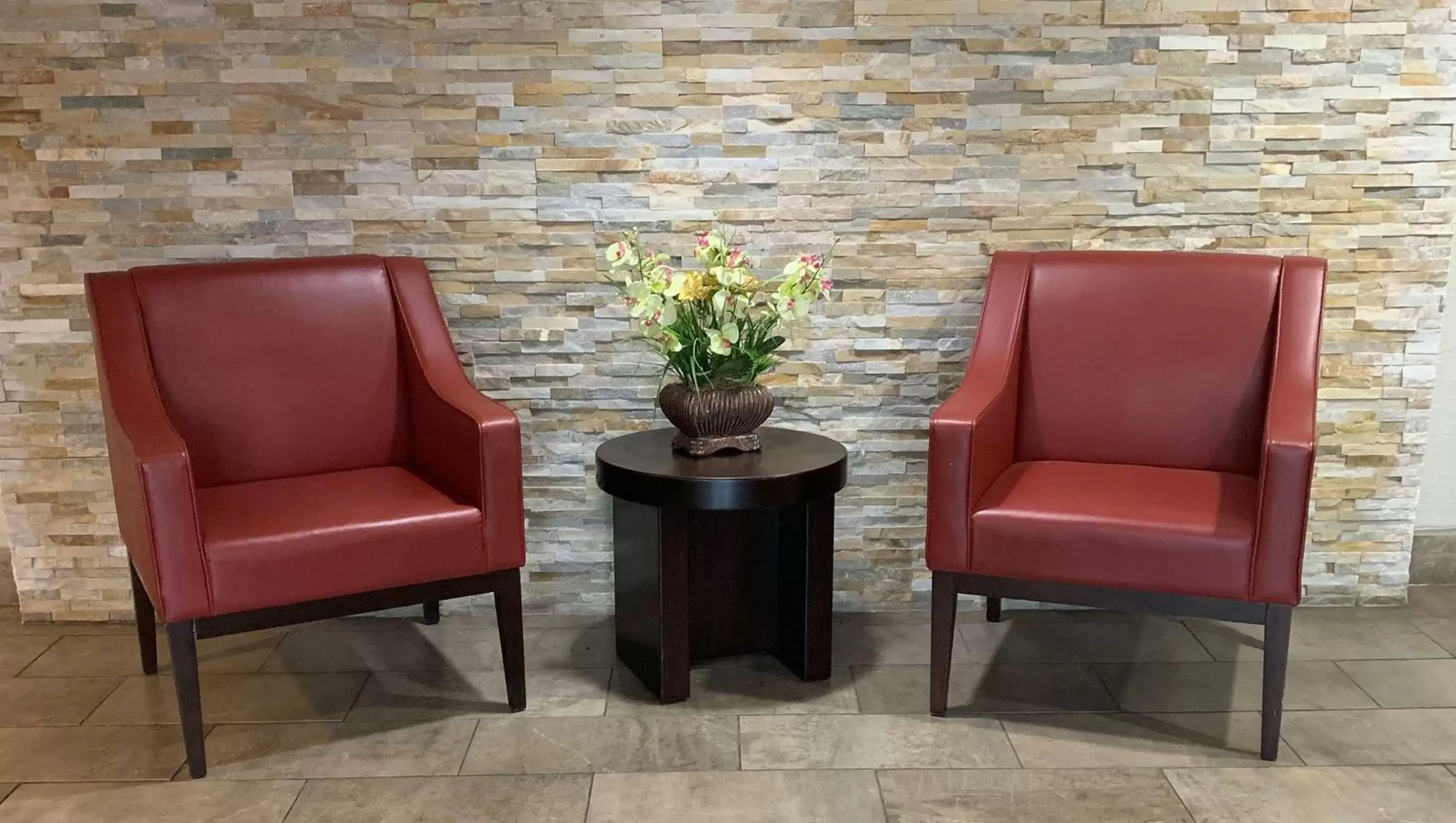 Lobby or reception, Seating Area in Quality Inn & Suites