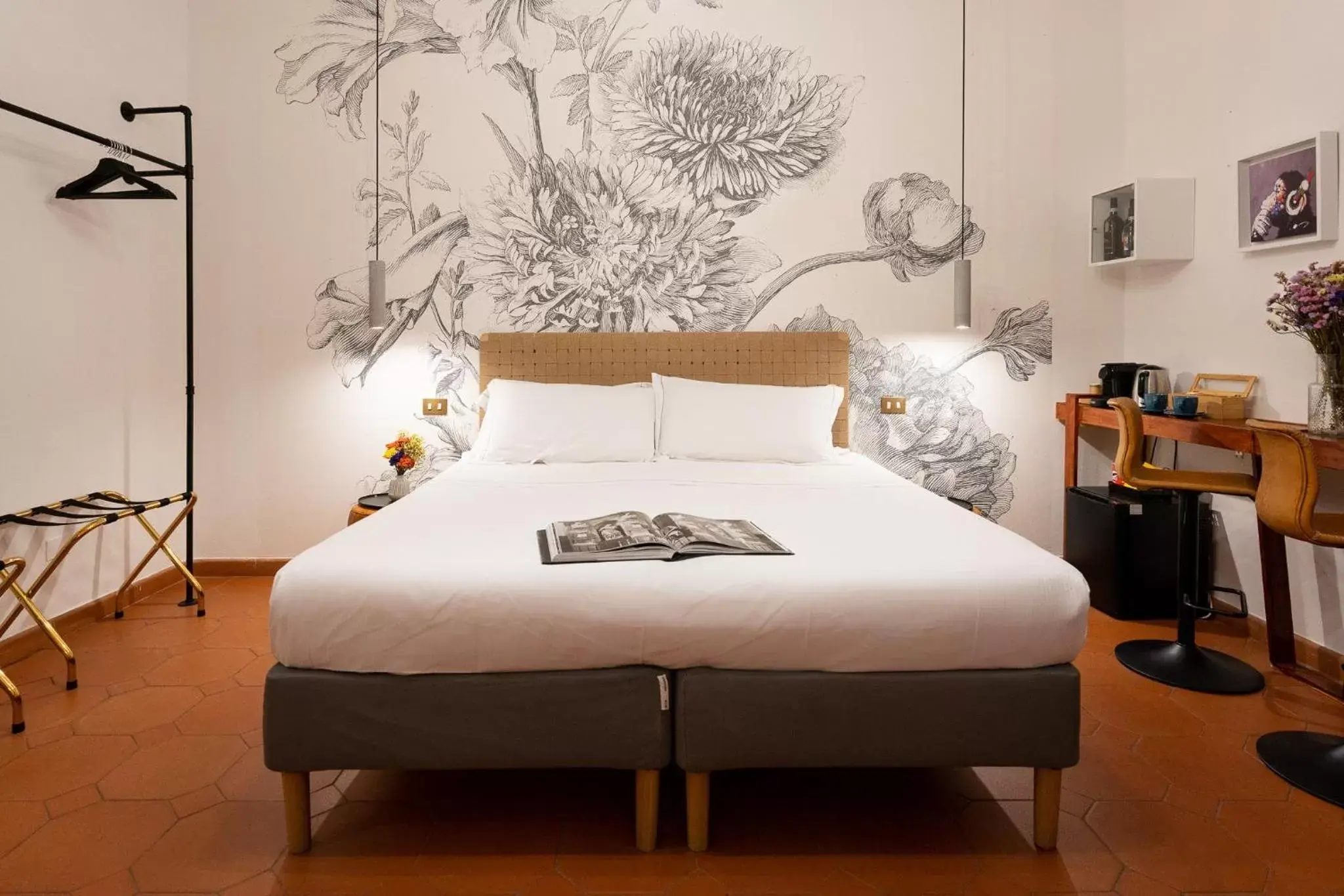 Bed in SPIRIT OF FLORENCE Boutique Rooms