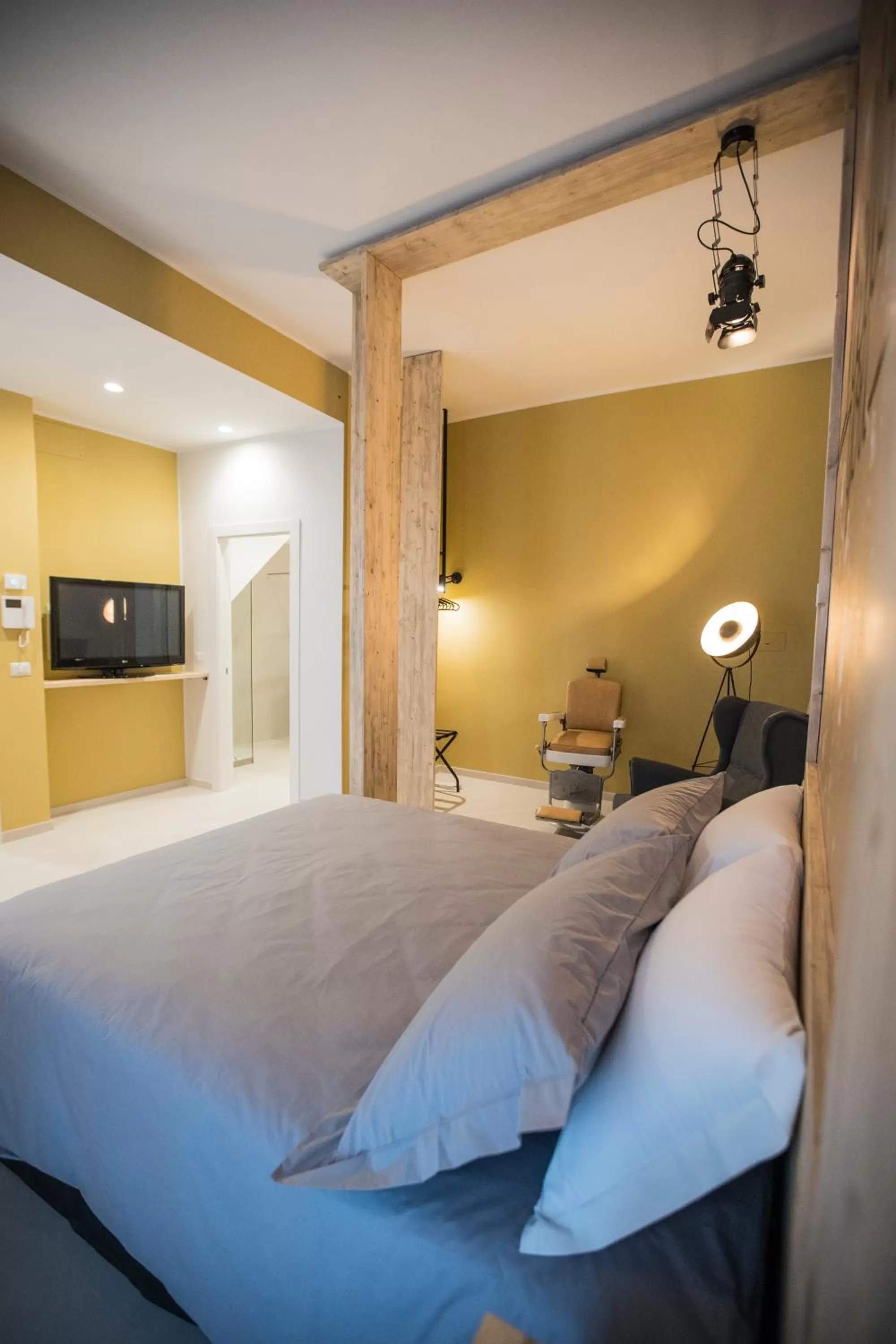 Deluxe Queen Room in Albergo Diffuso Dimora Rossi B&B