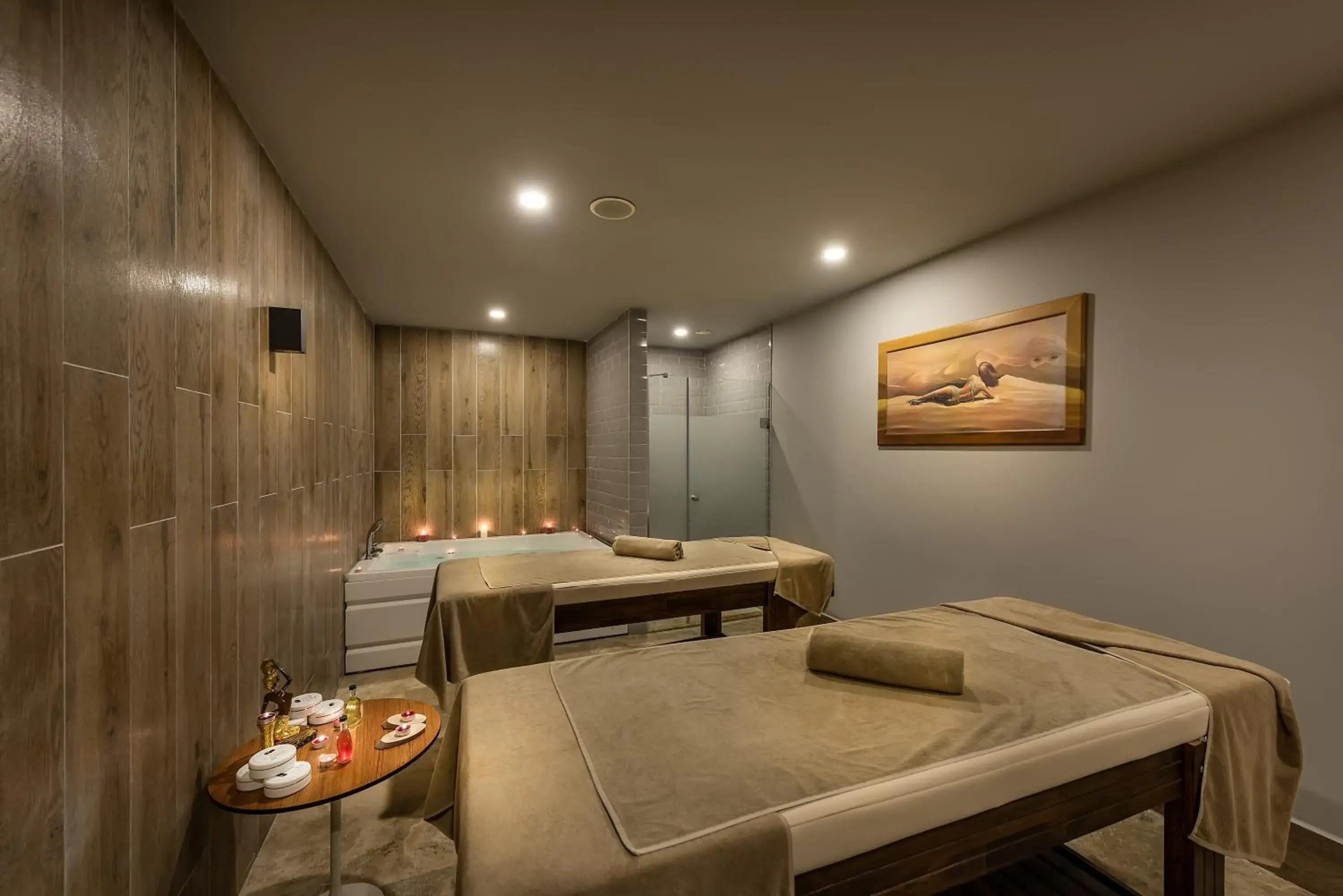 Spa and wellness centre/facilities in White City Beach Hotel