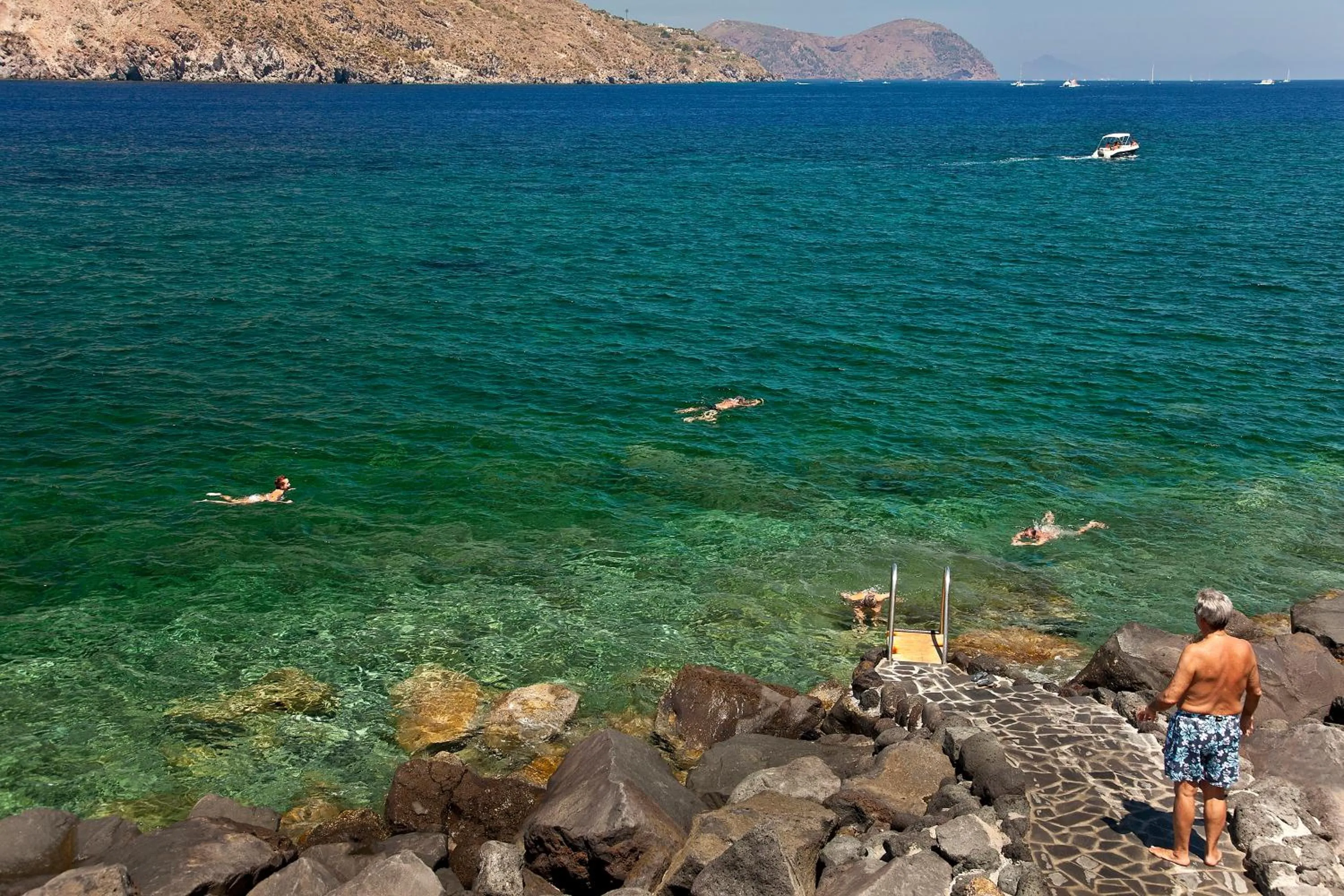 Day in Therasia Resort Sea and SPA - The Leading Hotels of the World