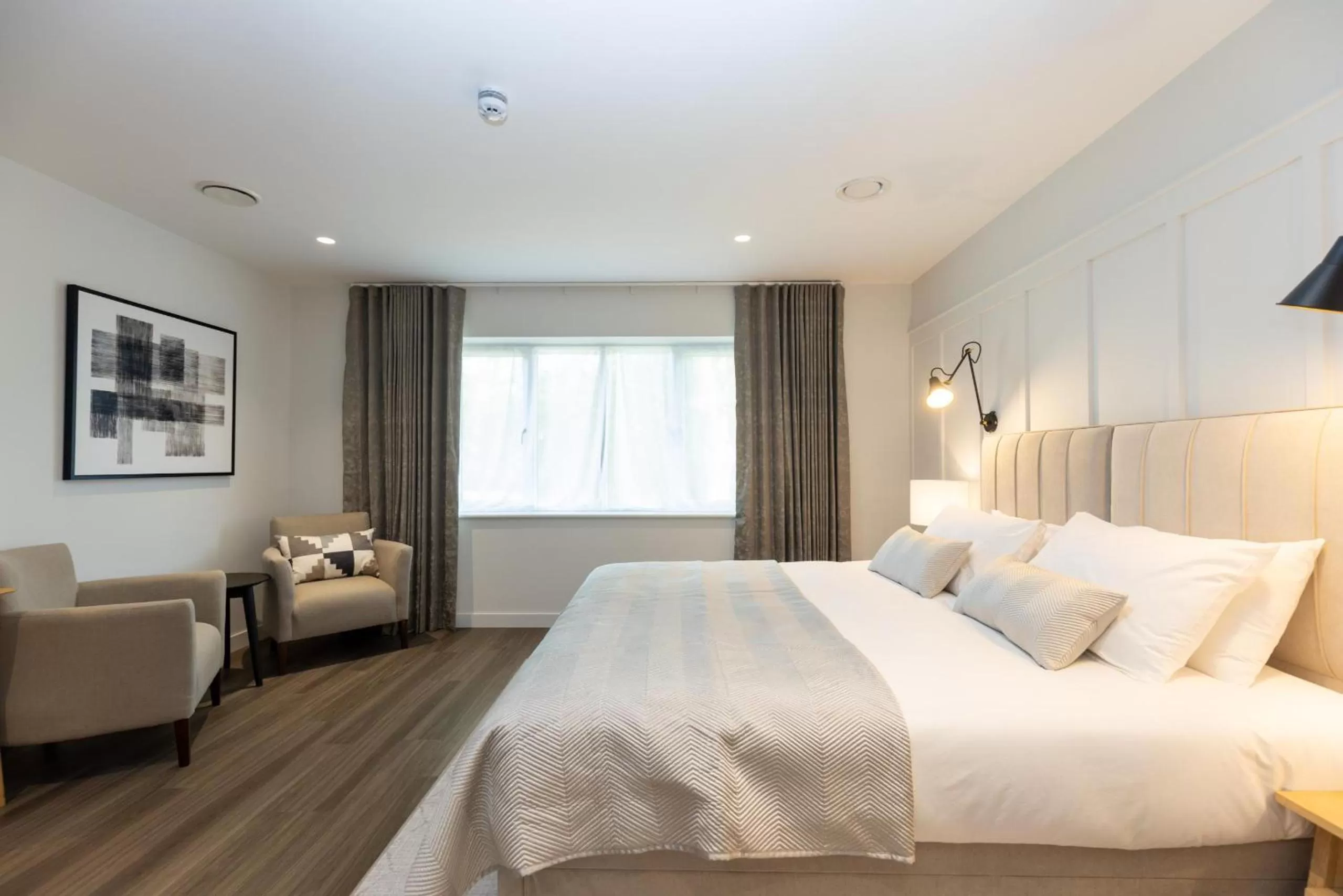 Bedroom, Bed in The Kingswood