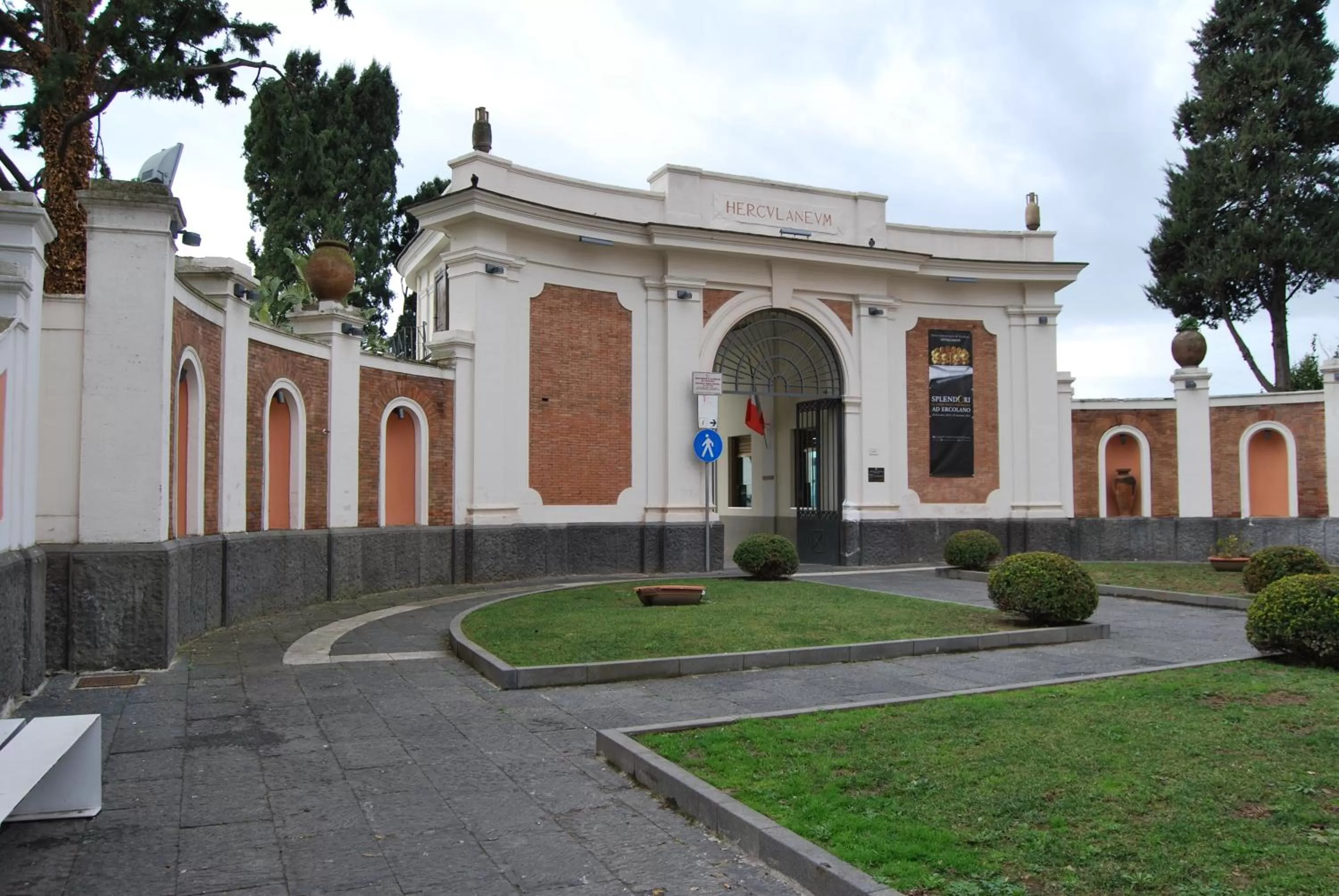 Property Building in IL GIARDINO DEI GLICINI