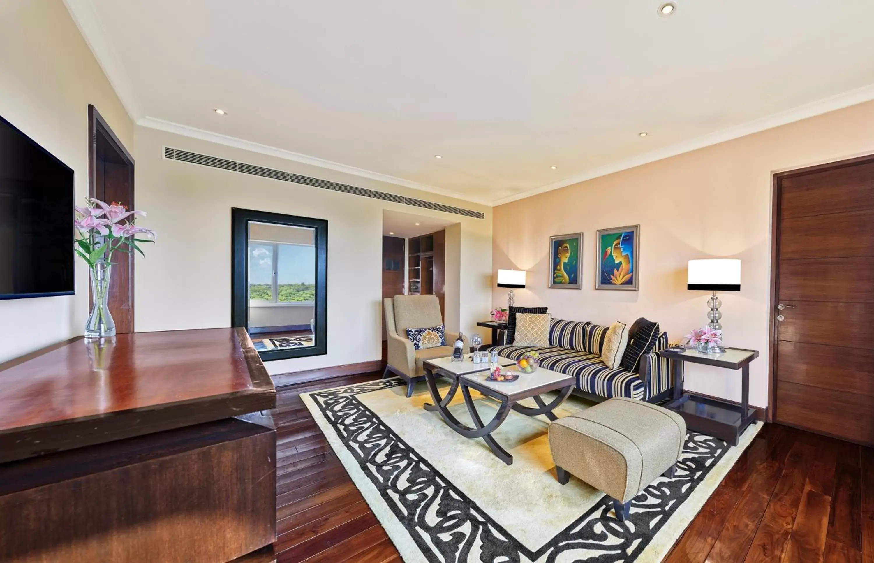 Living room, Seating Area in Taj Palace, New Delhi