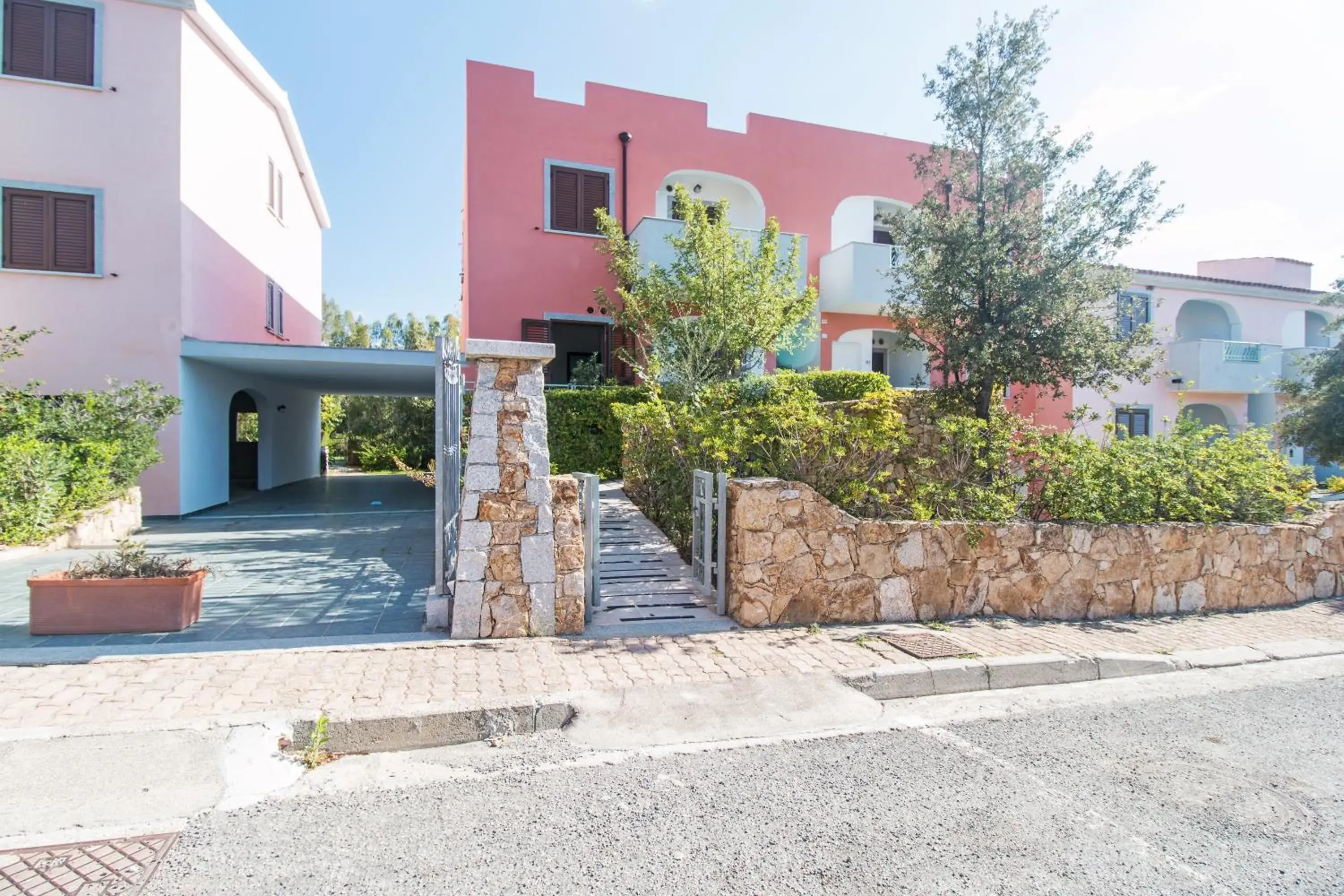 Street view, Garden in Albergo Residenziale Gli Ontani