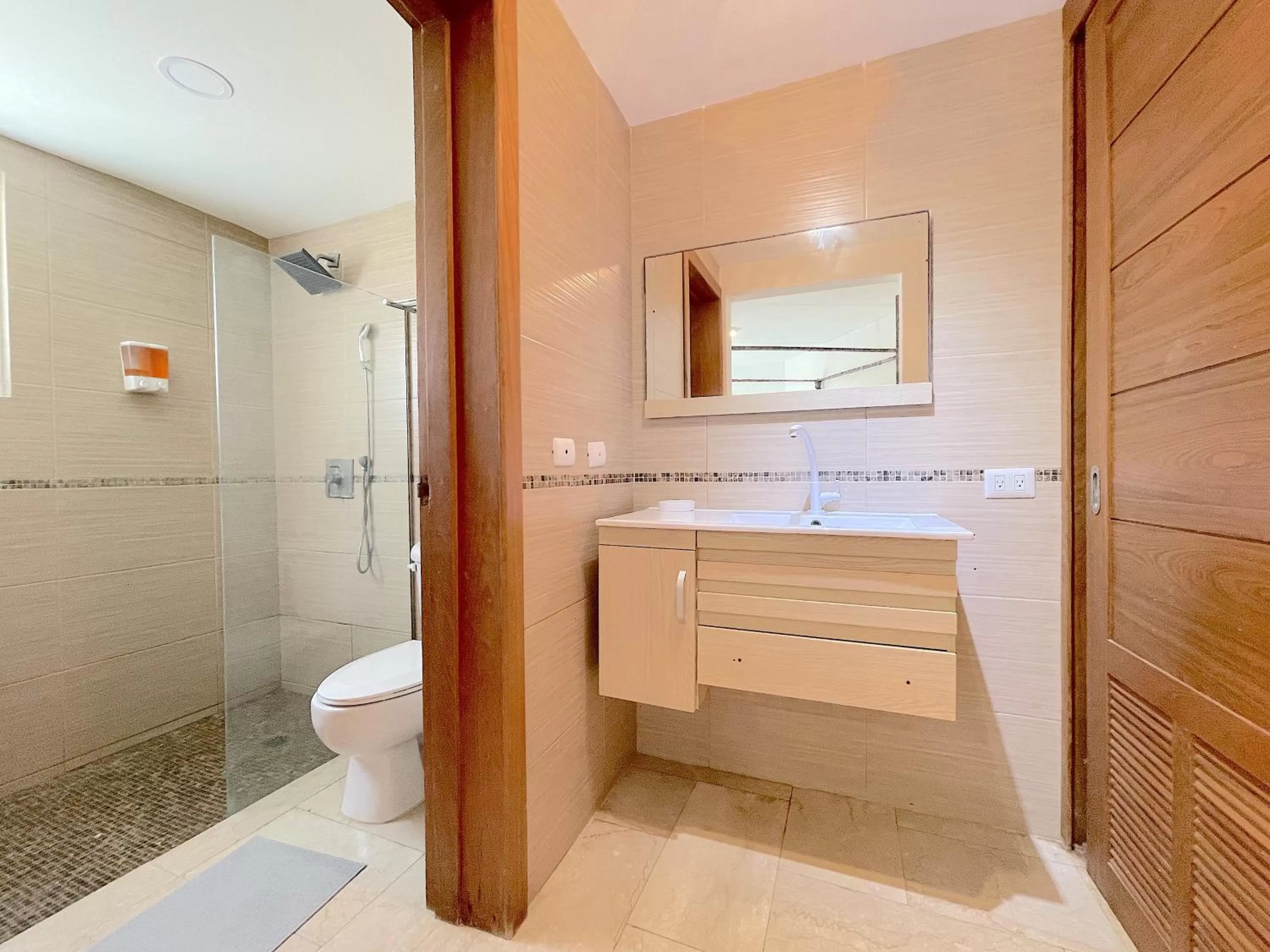 Shower, Bathroom in BEACH Condo-HOTEL with VILLAS & PRIVATE Apartments WIFI BBQ Beach CLUB & SPA