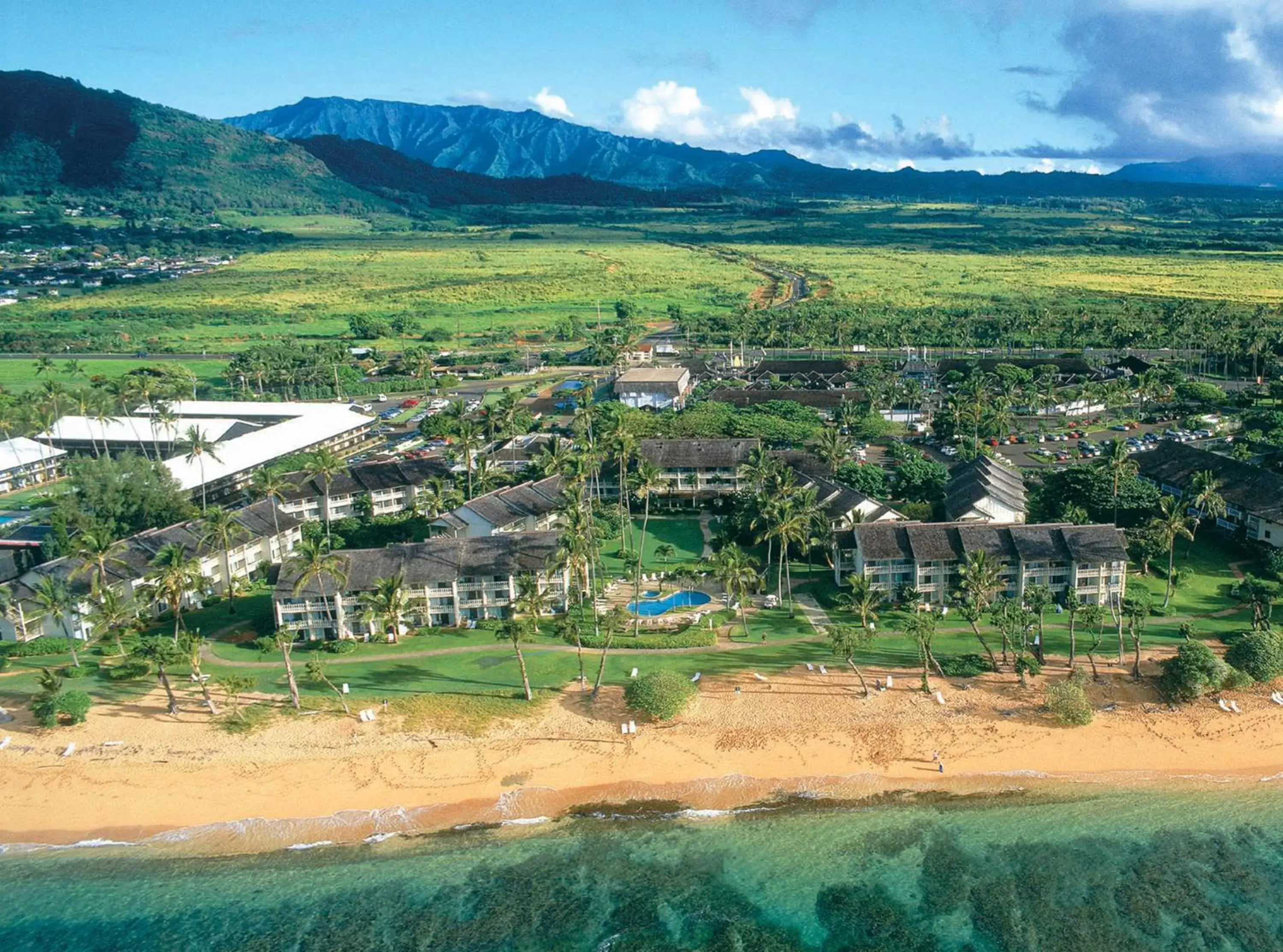 Property building, Bird's-eye View in Aston Islander On The Beach