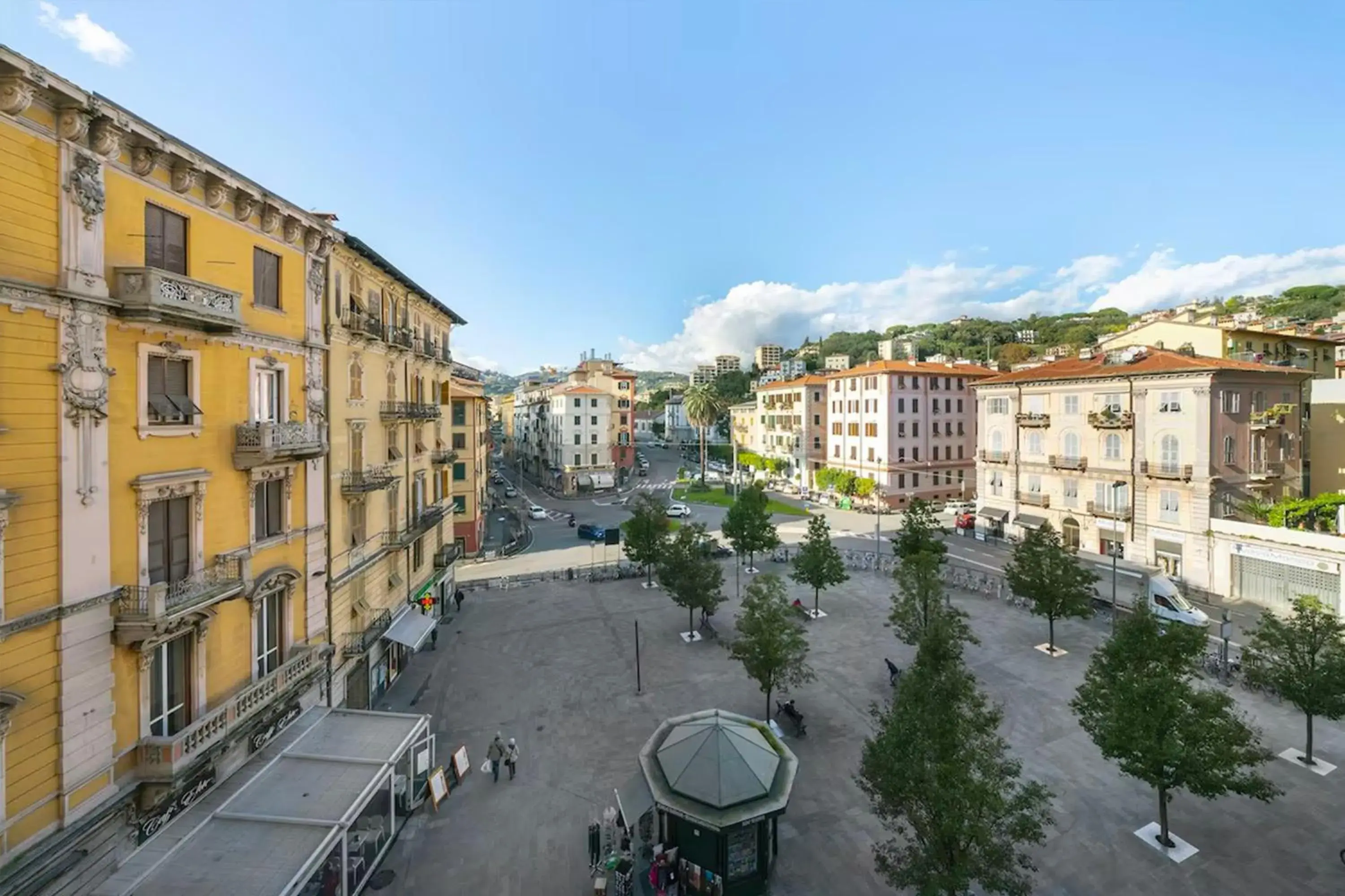 Neighbourhood in Cinque Terre Gateway