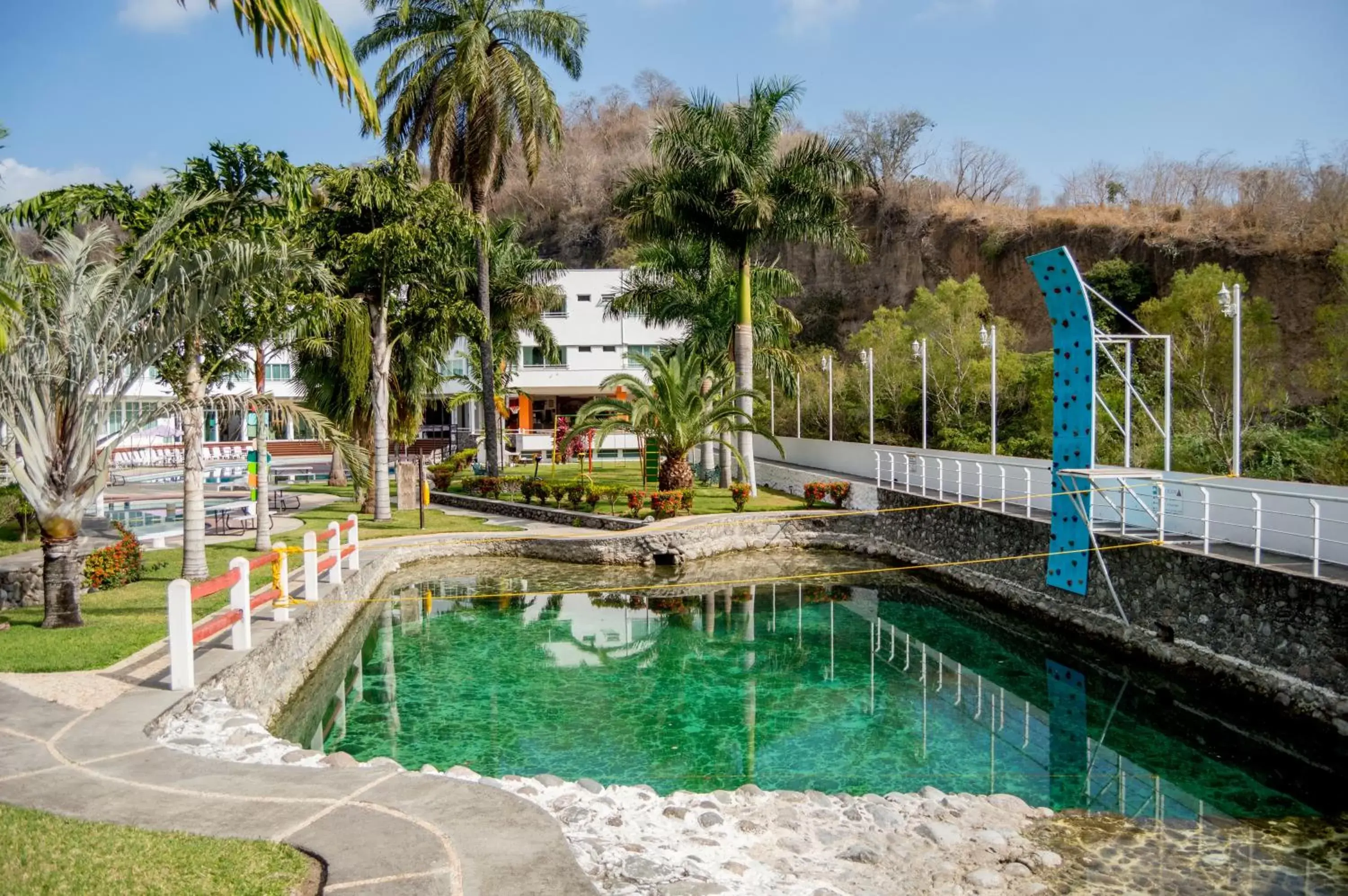 Swimming pool in Hotel Puente Nacional & Spa