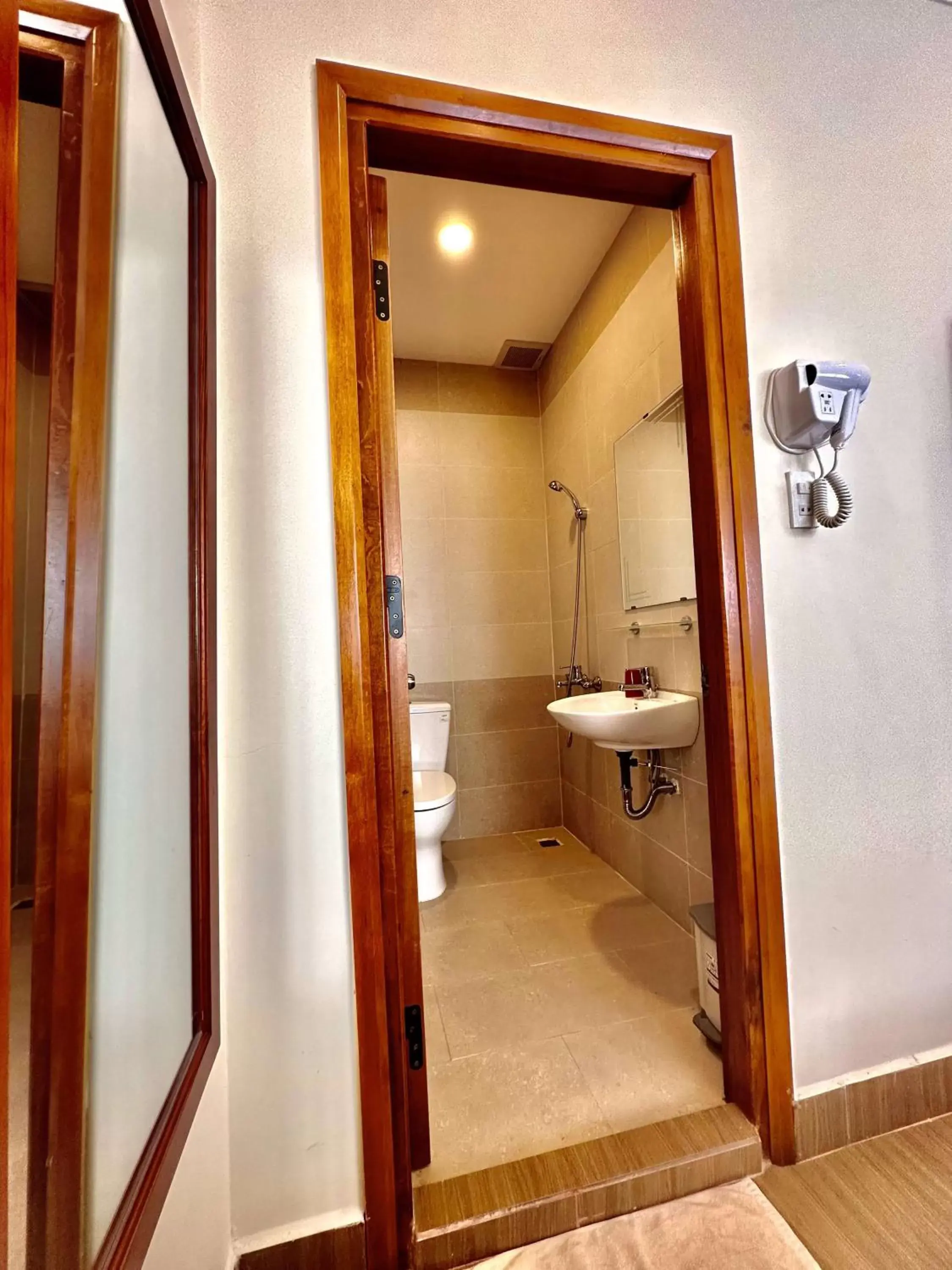 Toilet, Bathroom in Nam Xuan Premium Hotel