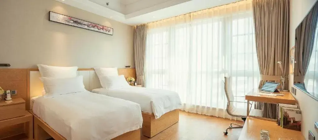 Double or Twin Room with Shower in Residence G Nanshan Double or Twin Room with Shower in Residence G Nanshan